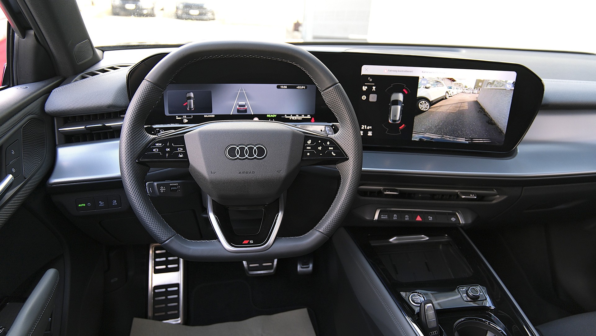 AUDI Q3 Sportback TFSI quattro 150 kW S tronic " S Line "-image-23