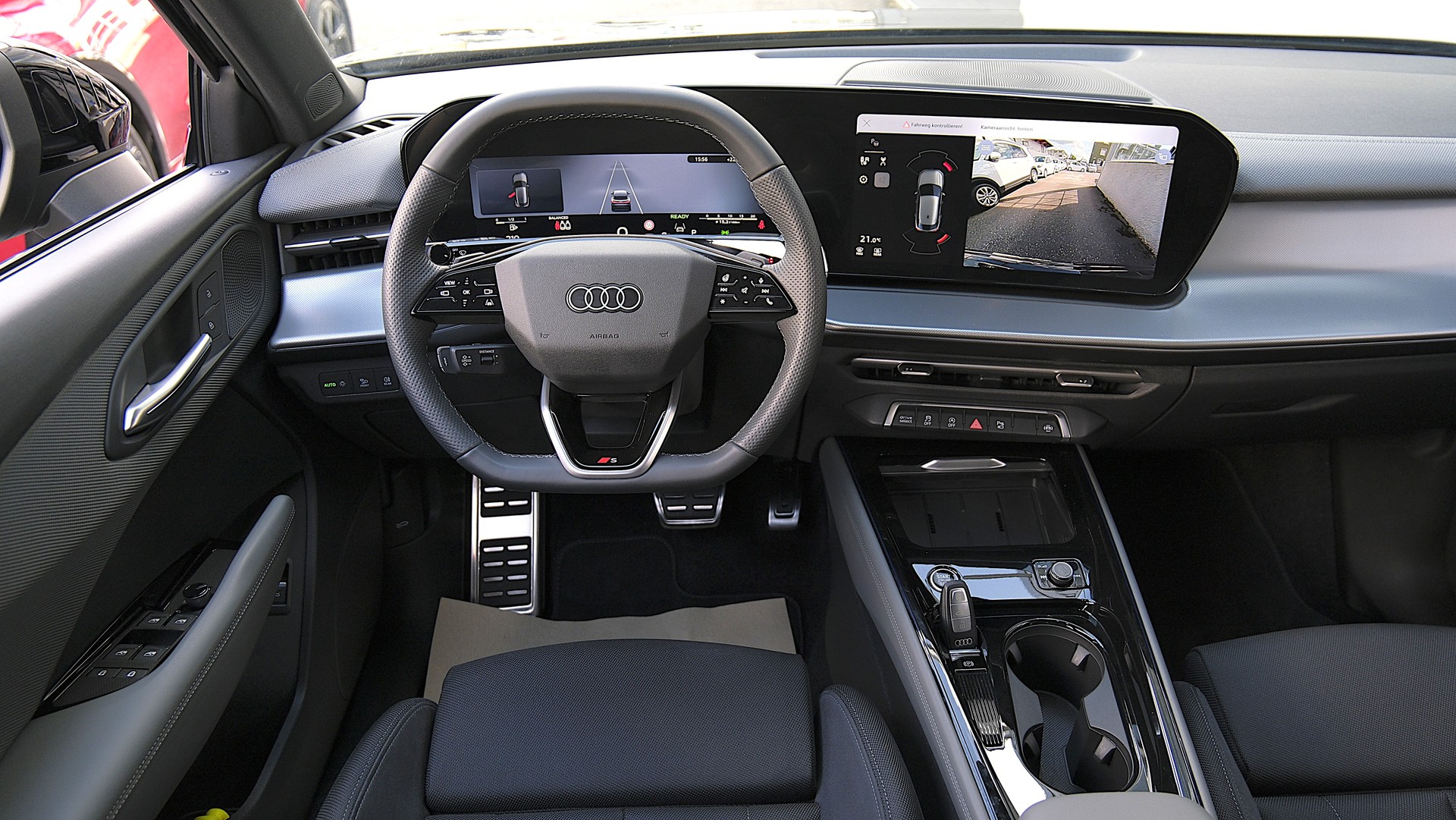 AUDI Q3 Sportback TFSI quattro 150 kW S tronic " S Line "-image-16