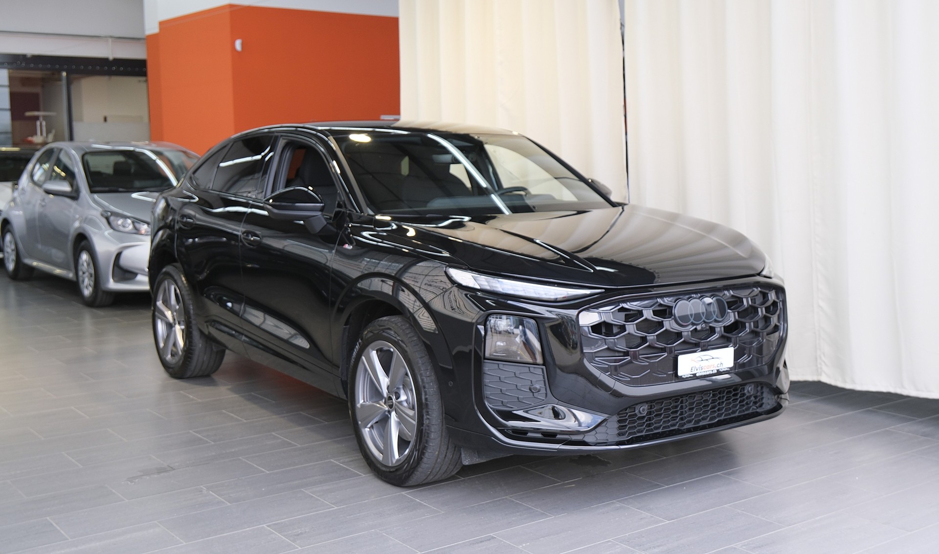 AUDI Q3 Sportback TFSI quattro 150 kW S tronic " S Line "-image-29
