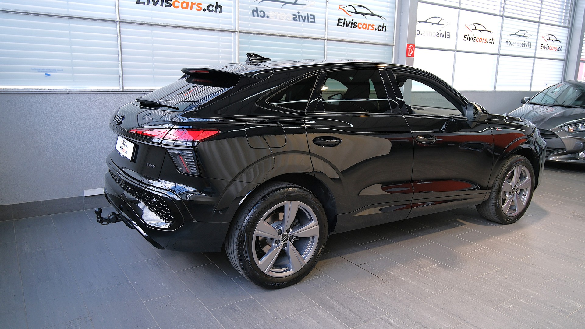 AUDI Q3 Sportback TFSI quattro 150 kW S tronic " S Line "-image-26