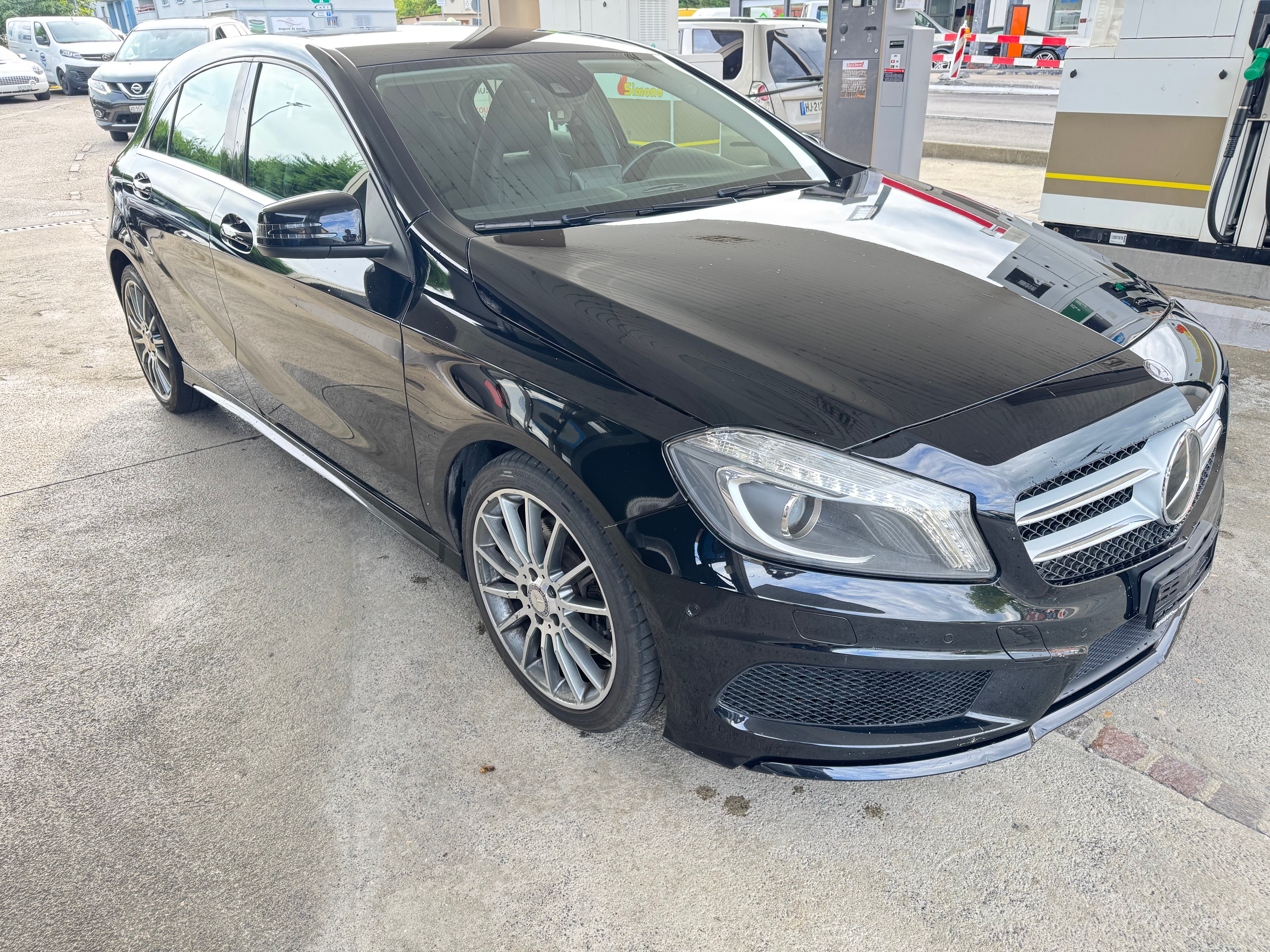 Car photo