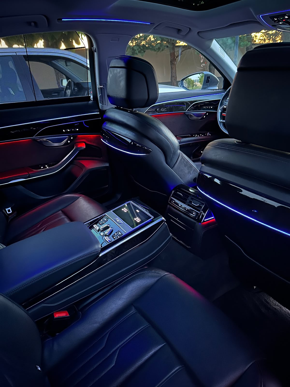AUDI A8 50 TDI quattro T-Tronic-image-5