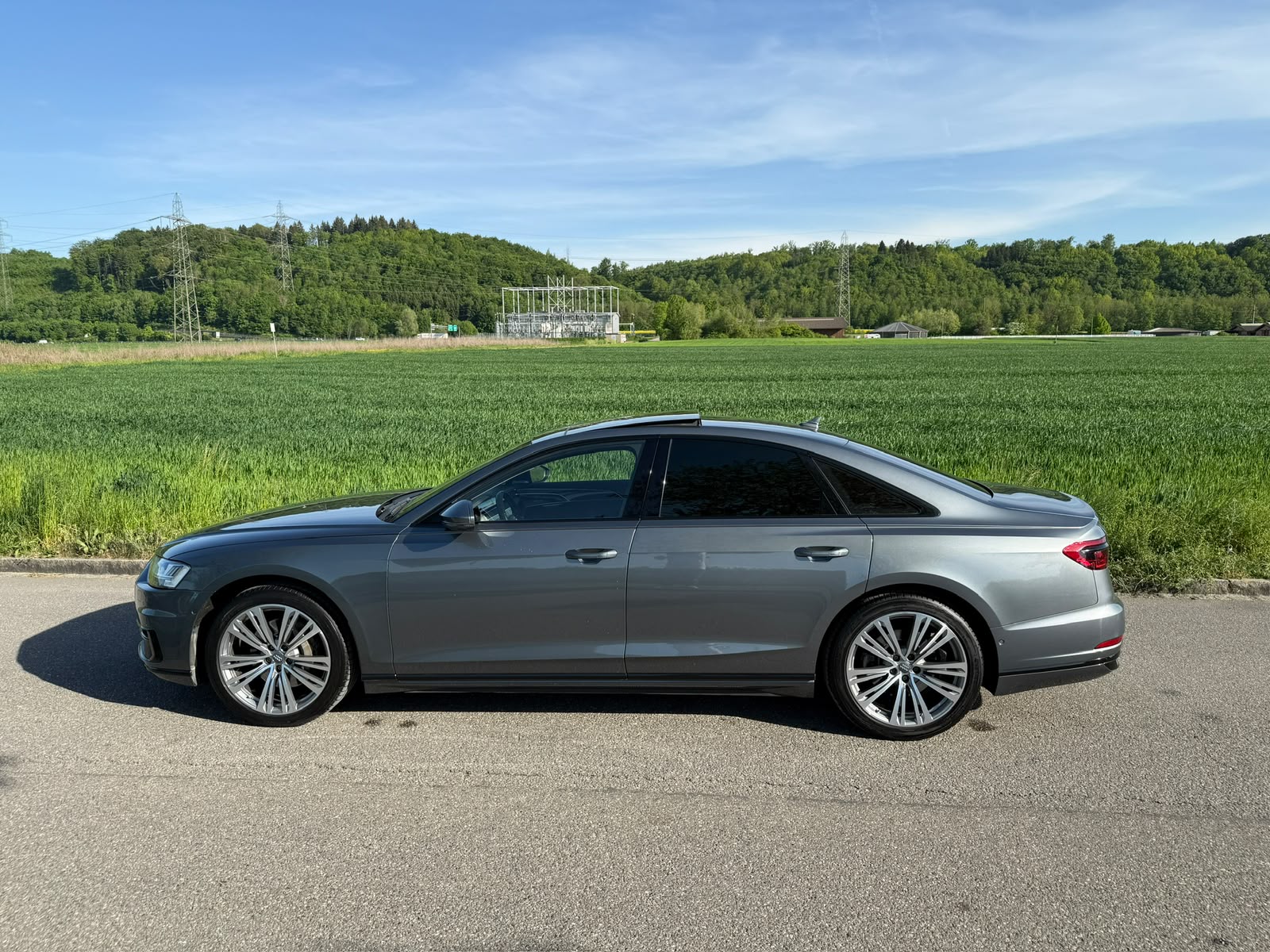AUDI A8 50 TDI quattro T-Tronic-image-2