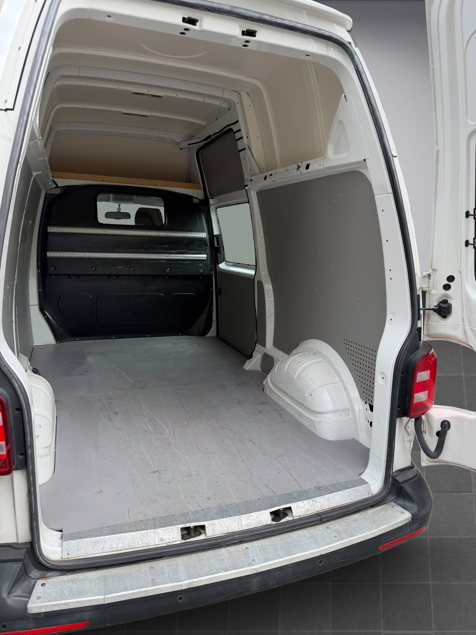 VW T6 2.0 TDI Entry * Hochdach * Klima * Euro 6 * Rückfahrkamera * Dach Version * 3 Sitzer *-image-18