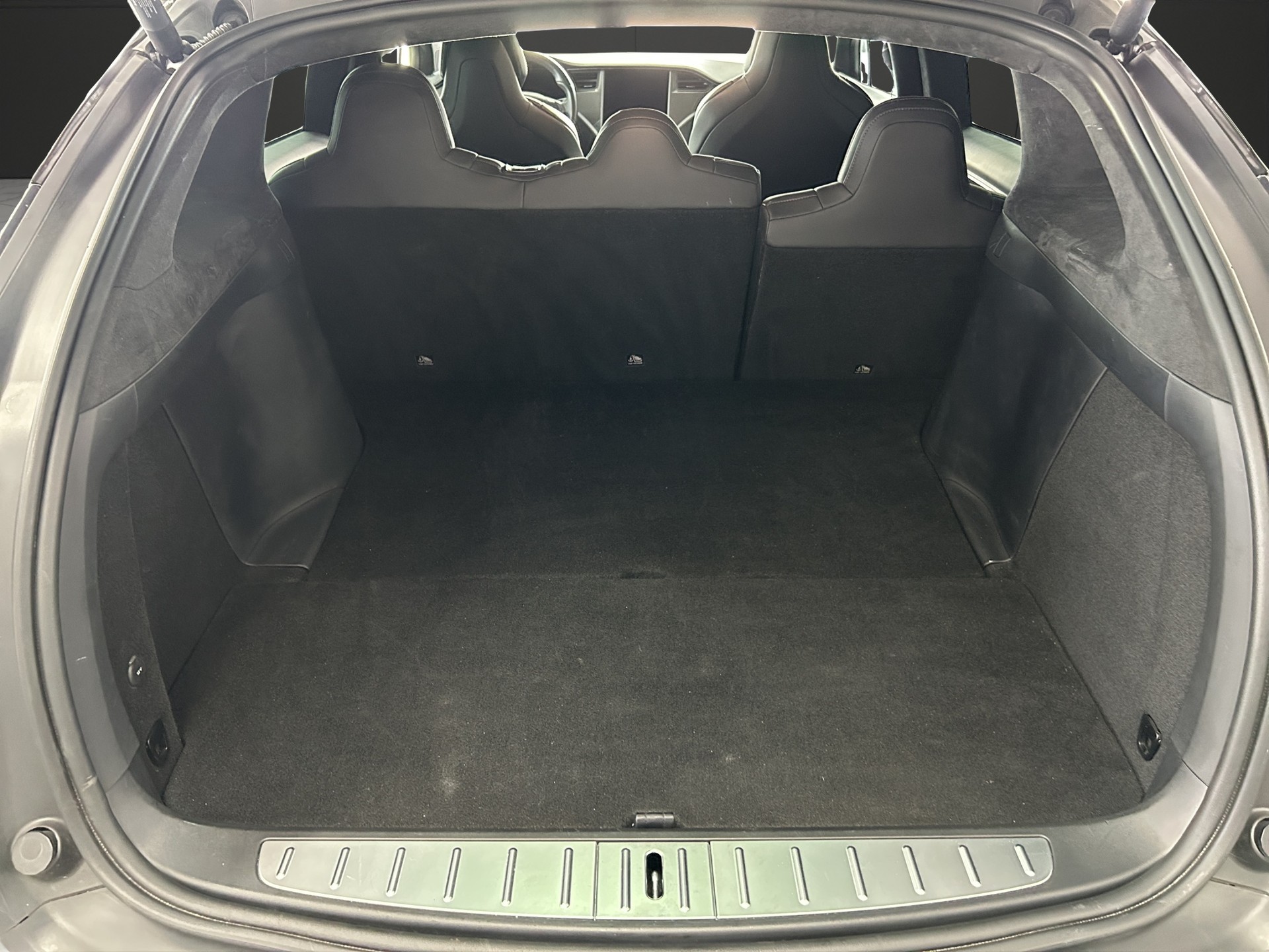 TESLA Model X 100 D Maximale Reichweite / FSD / Neue Batterie Mai 2026-image-13