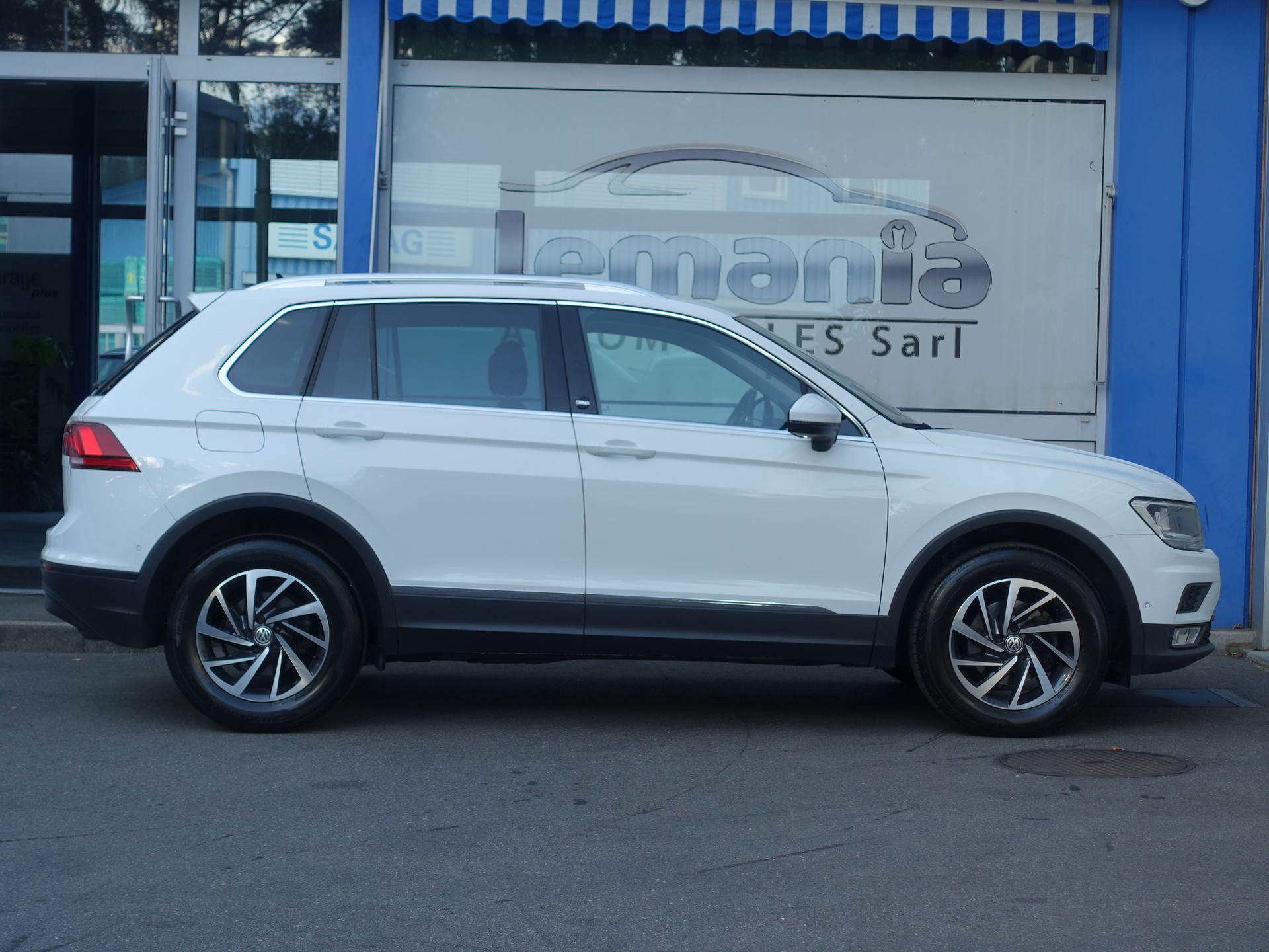 VW Tiguan 2.0 TDI SCR Sound 4Motion DSG-image-7