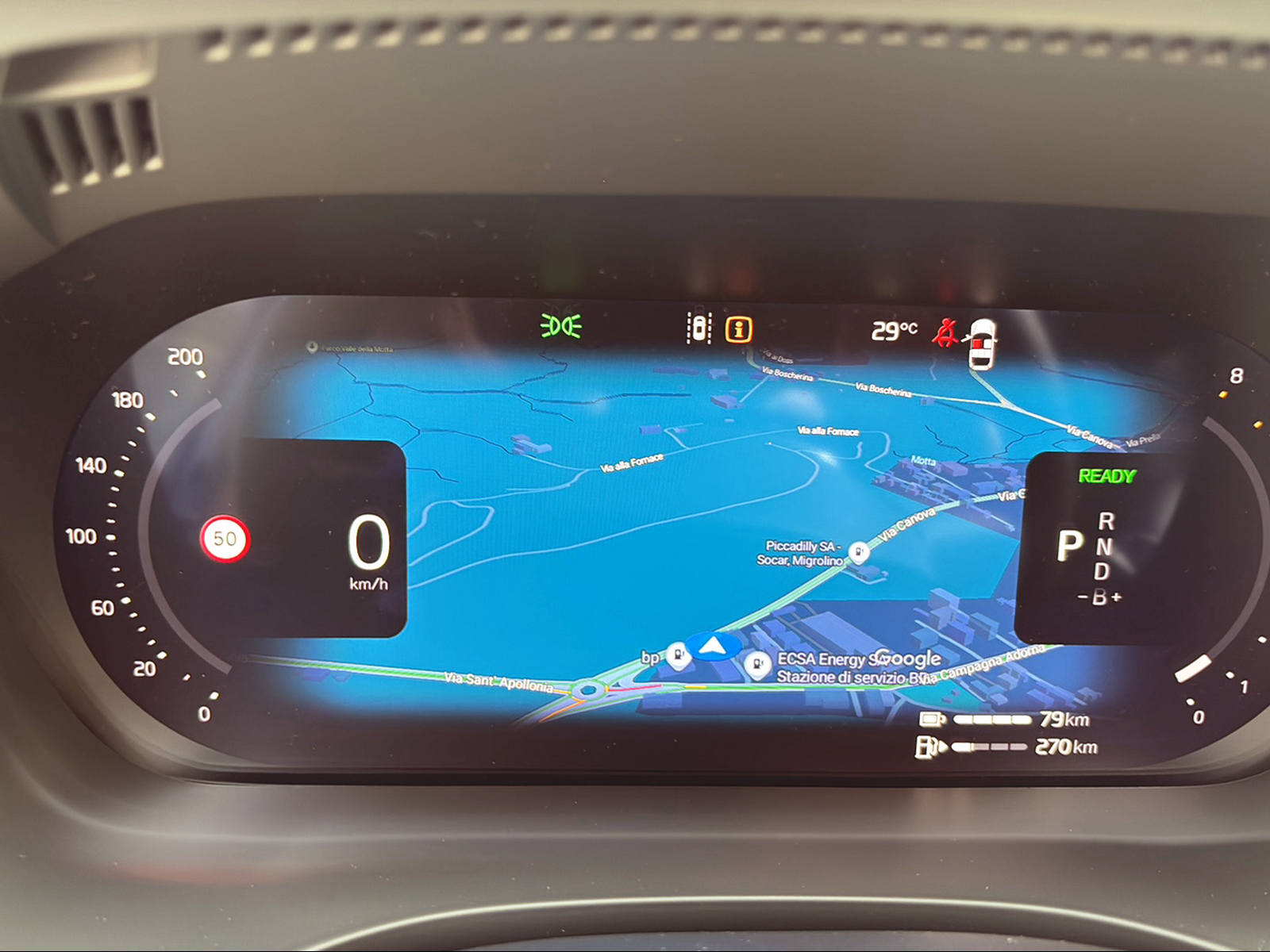 VOLVO XC60 T8 eAWD PluginHybrid Black Edition Geartronic-image-11
