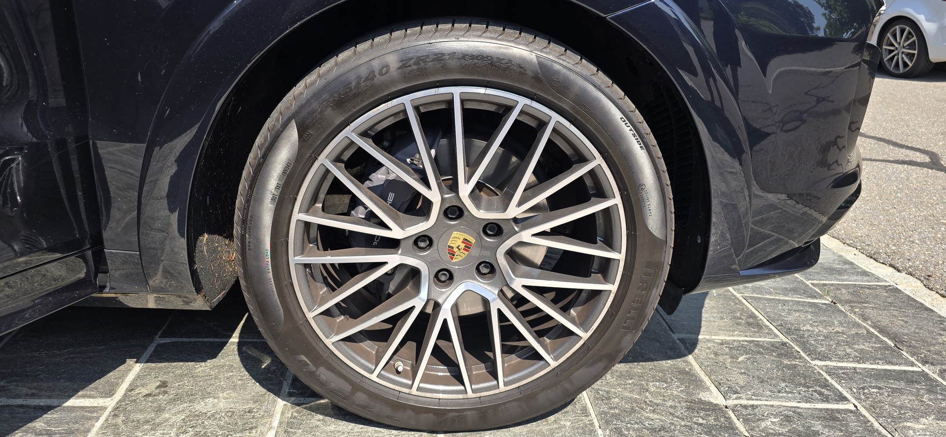 PORSCHE 3.0 V6 E-Hybrid-image-10
