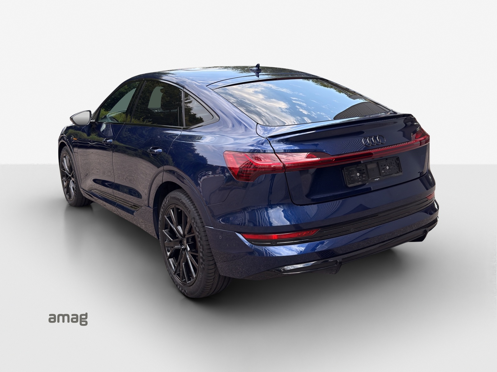 AUDI e-tron 55 Sportback S Line Black Edition quattro-image-2