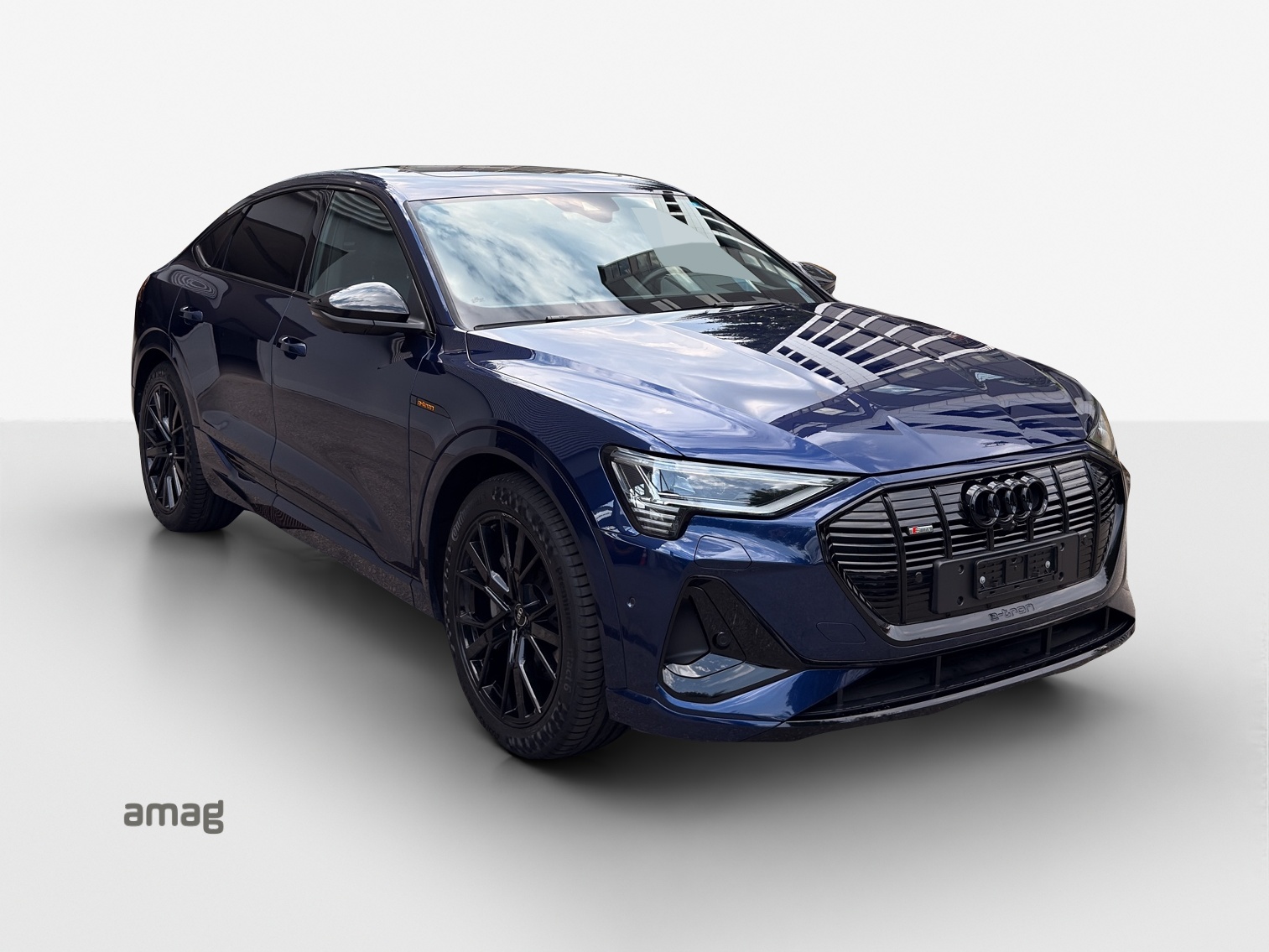 AUDI e-tron 55 Sportback S Line Black Edition quattro-image-5