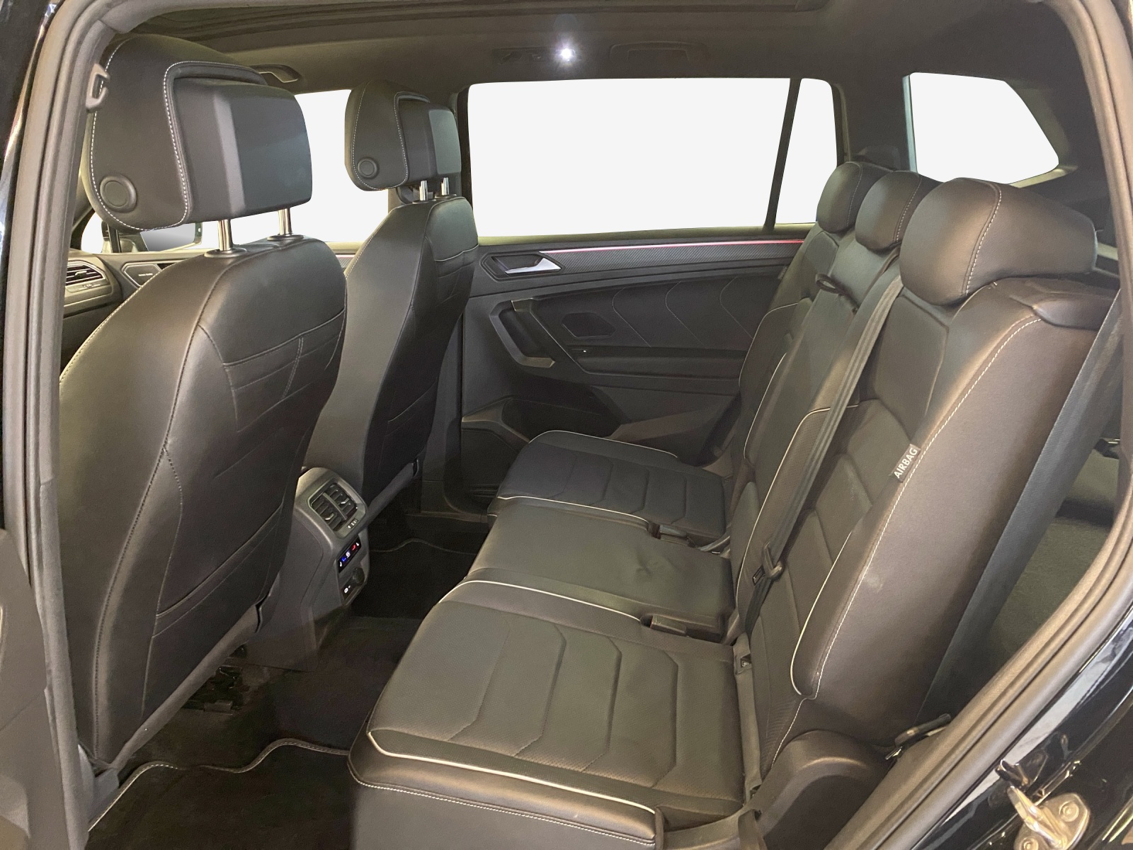 VW Tiguan Allspace R-Line 2.0TSI 245PS DSG-image-11