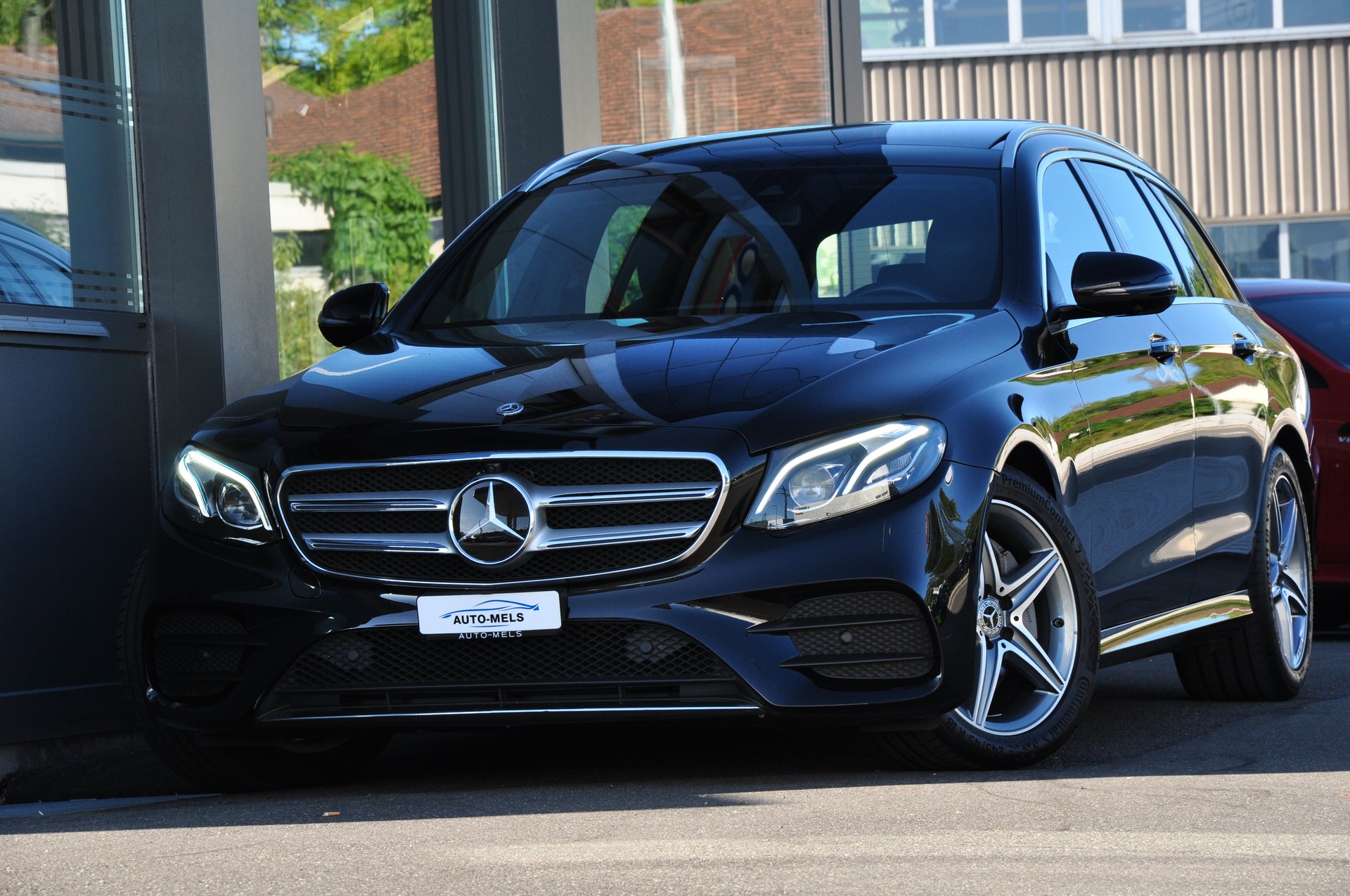 MERCEDES-BENZ E 220 d Swiss Star AMG Line 4Matic 9G-Tronic-image-1