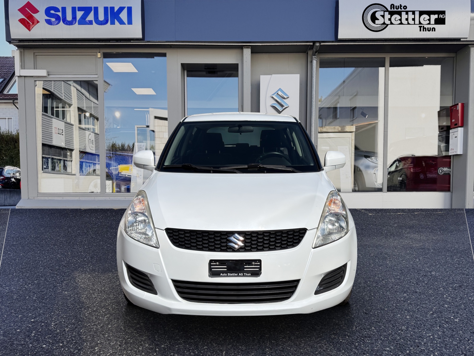 SUZUKI Swift 1.2i 16V GL 4x4-showroom-element-1