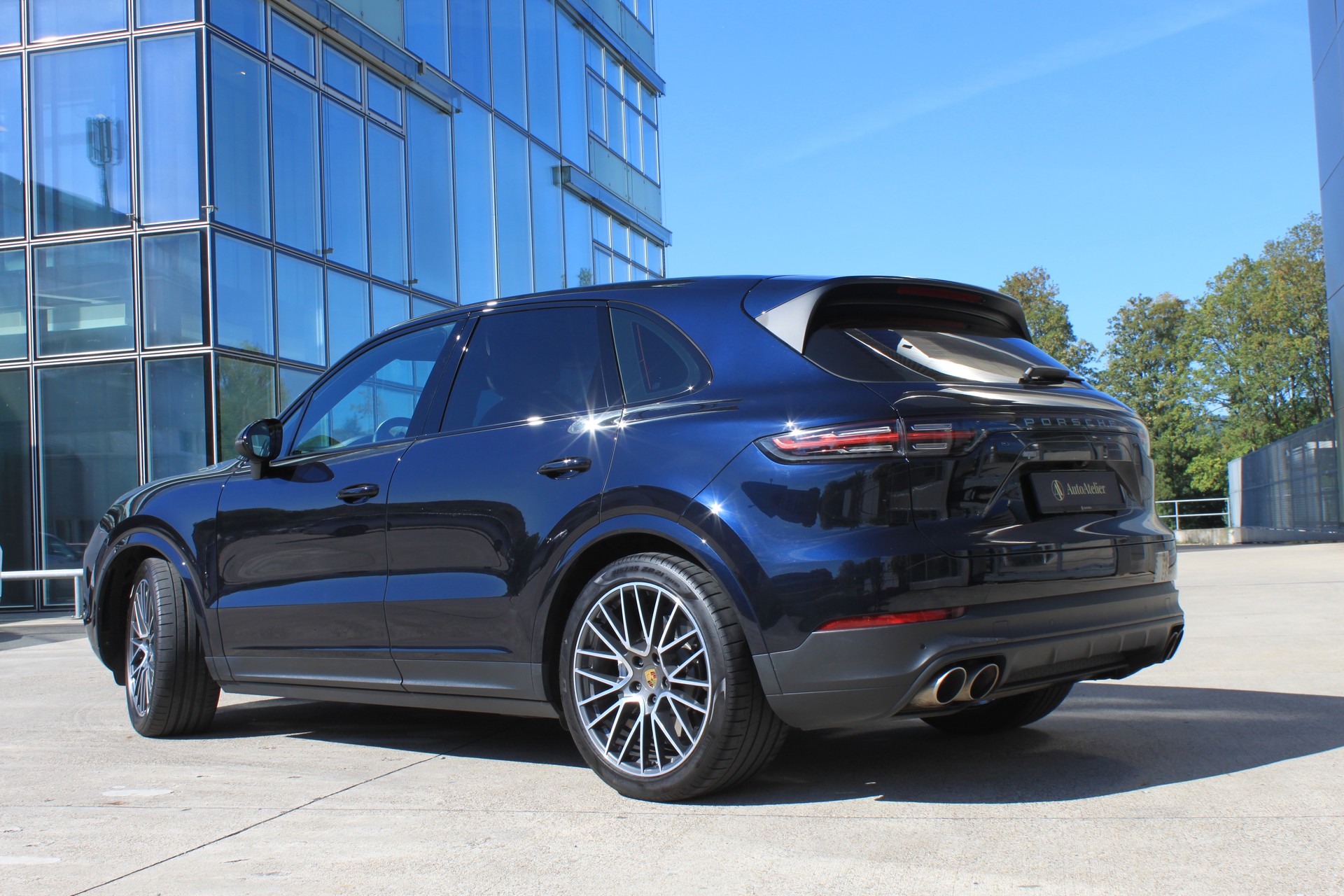 PORSCHE Cayenne S-image-11