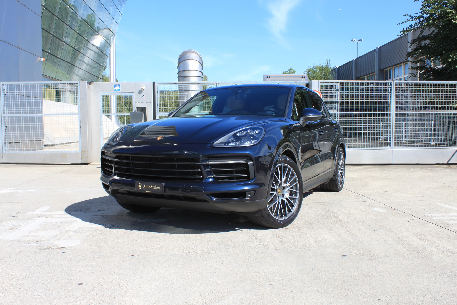 PORSCHE Cayenne S-image-8