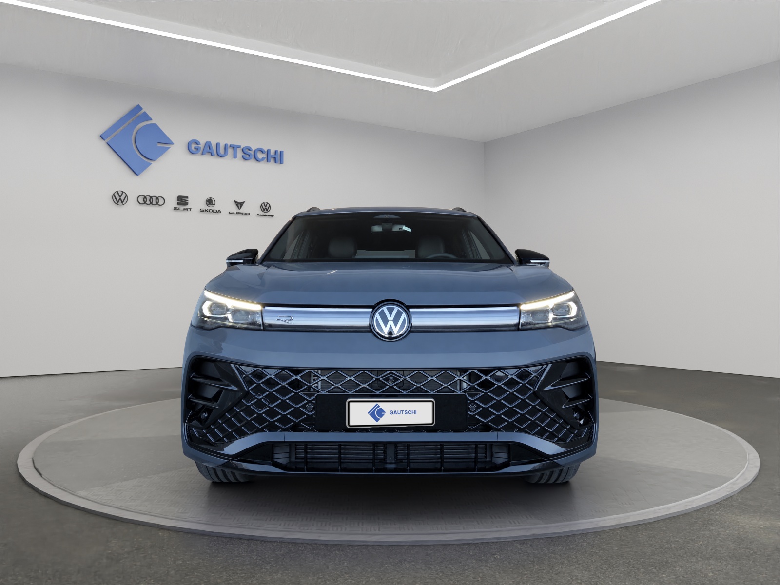 VW Tiguan 2.0 TSI DSG R-Line Plus 4Motion-image-4