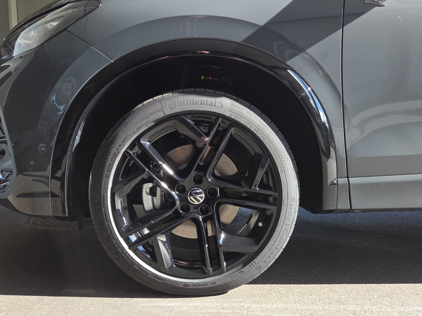 VW Tiguan 2.0 TSI DSG R-Line Plus 4Motion-image-10