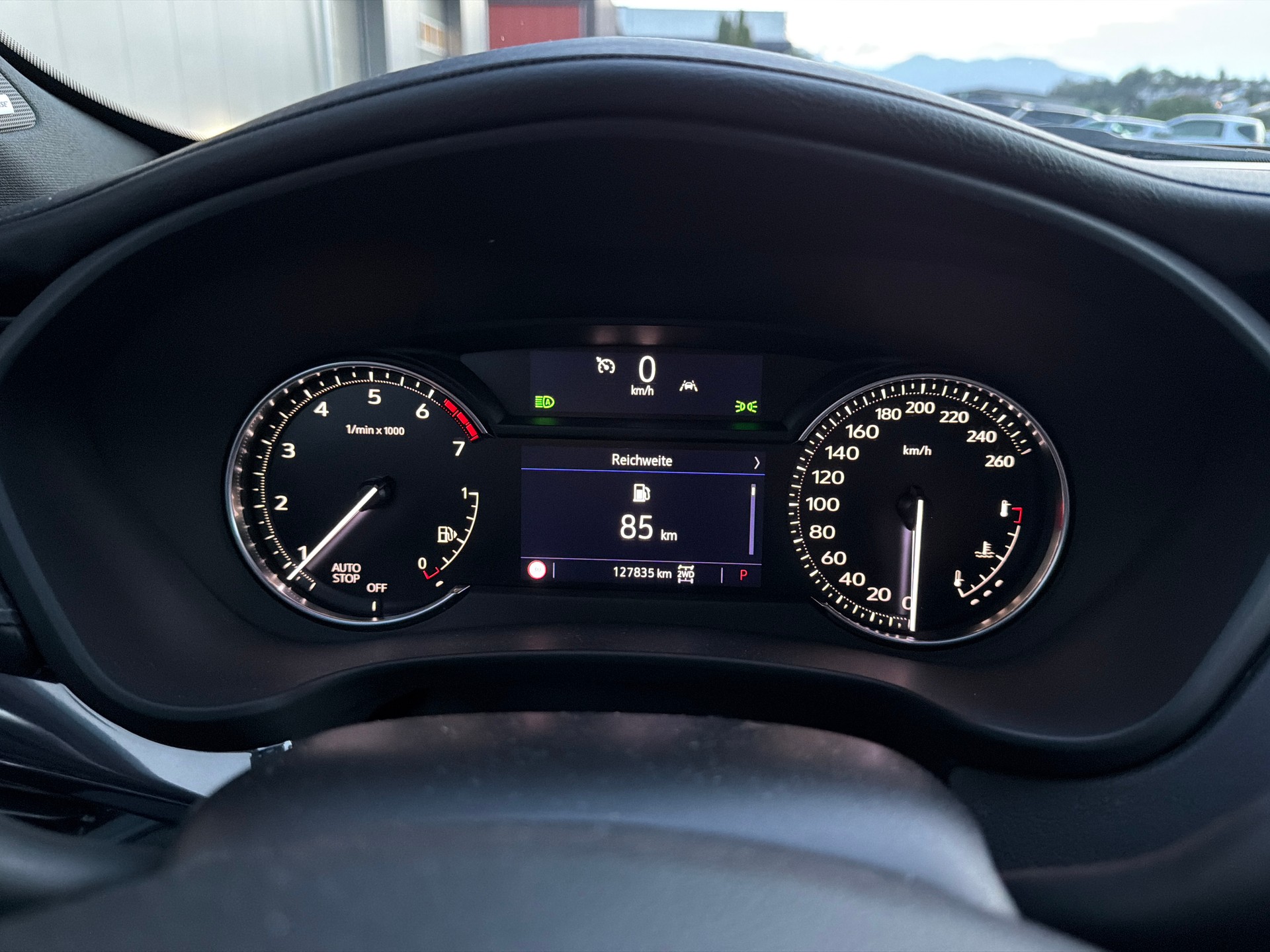 CADILLAC XT4 350T 2.0 Luxury AWD Automat-image-15