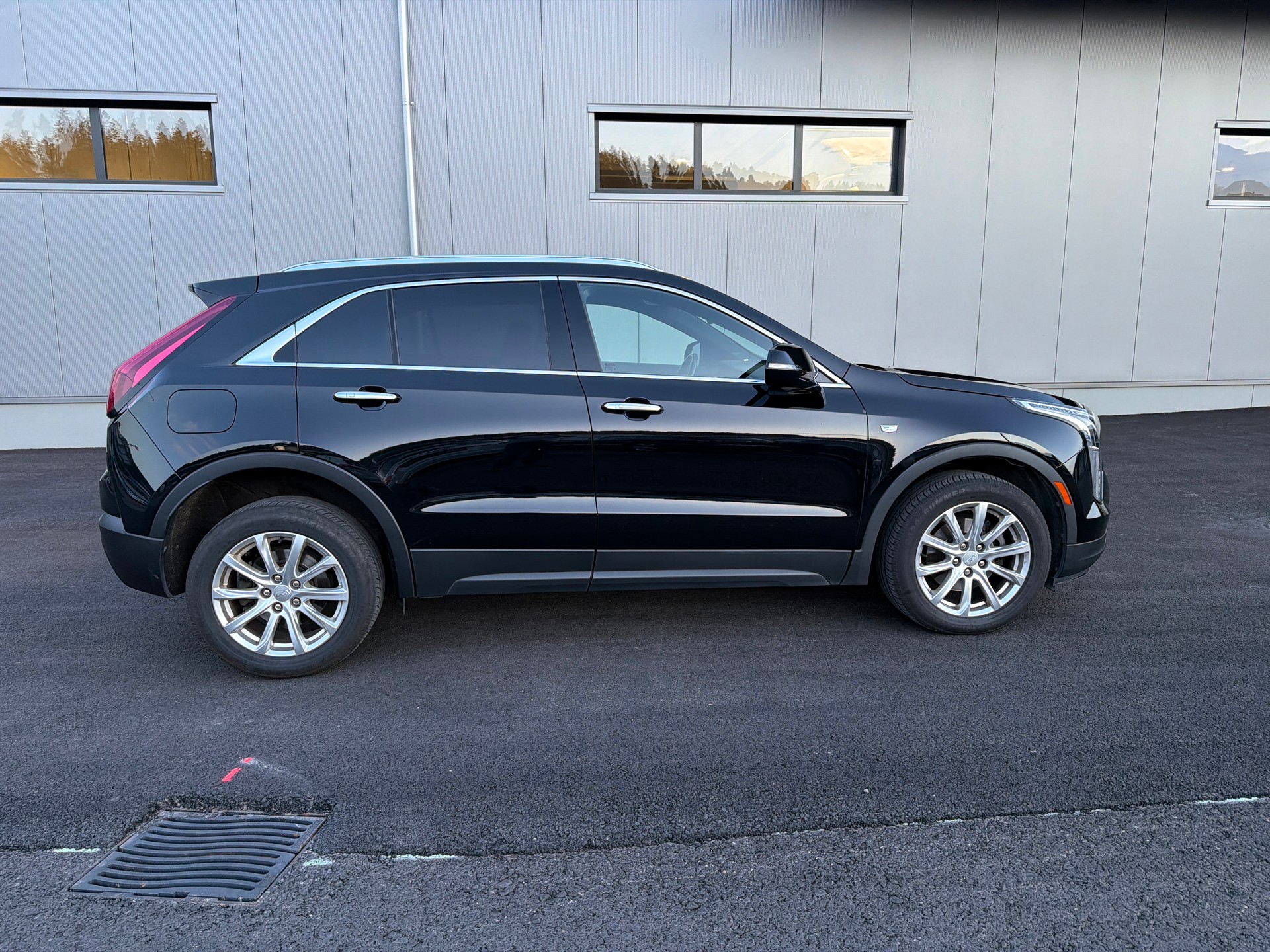 CADILLAC XT4 350T 2.0 Luxury AWD Automat-image-5