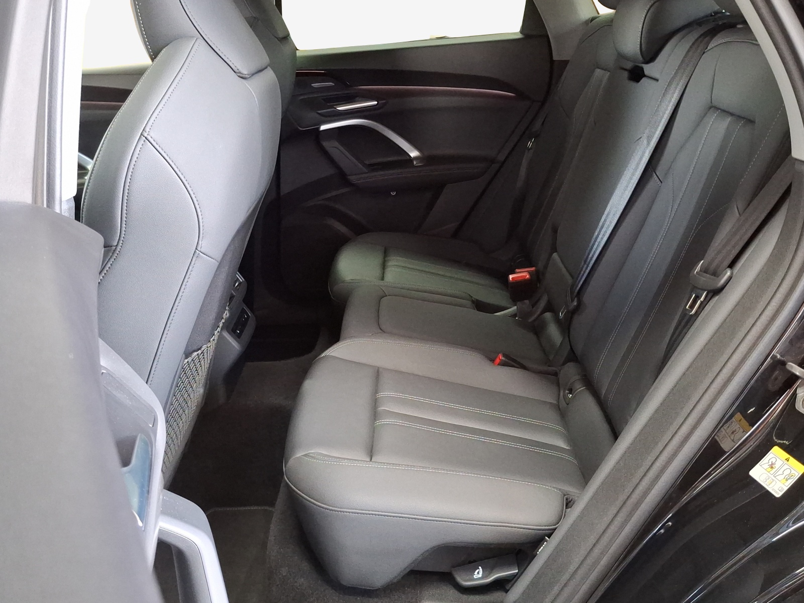 AUDI Q5 TDI quattro 150 kW S-tronic-image-11