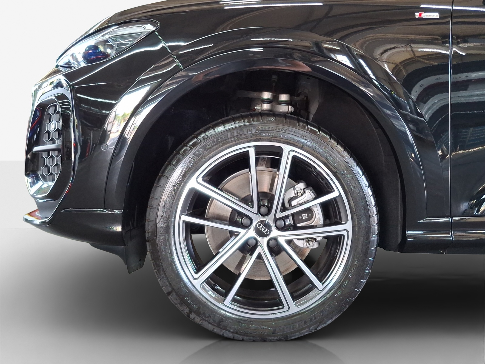 AUDI Q5 TDI quattro 150 kW S-tronic-image-14