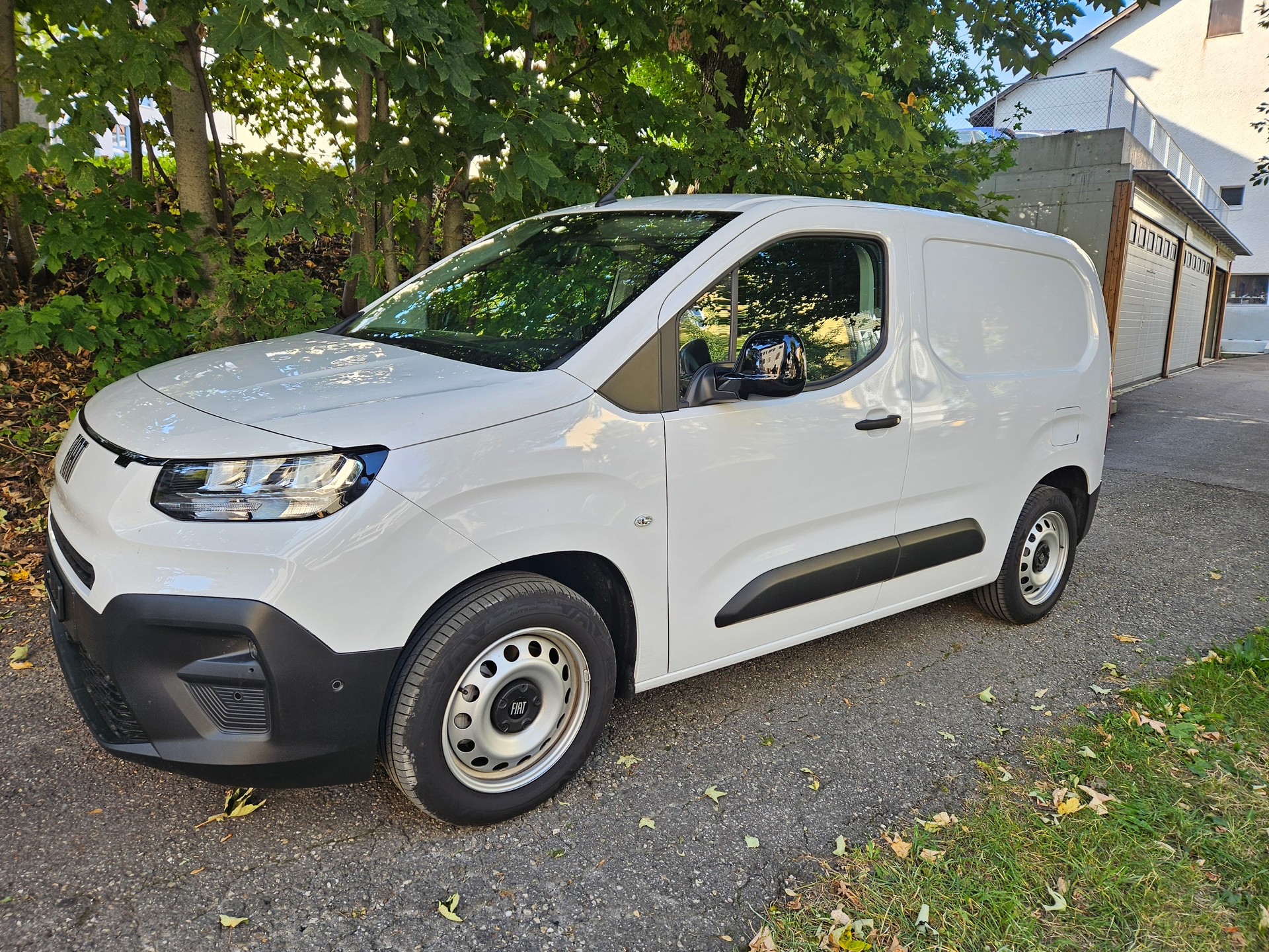 FIAT Doblo 1.5 BlueHDi L1 AUTOM HAGEL GRELE.-image-0
