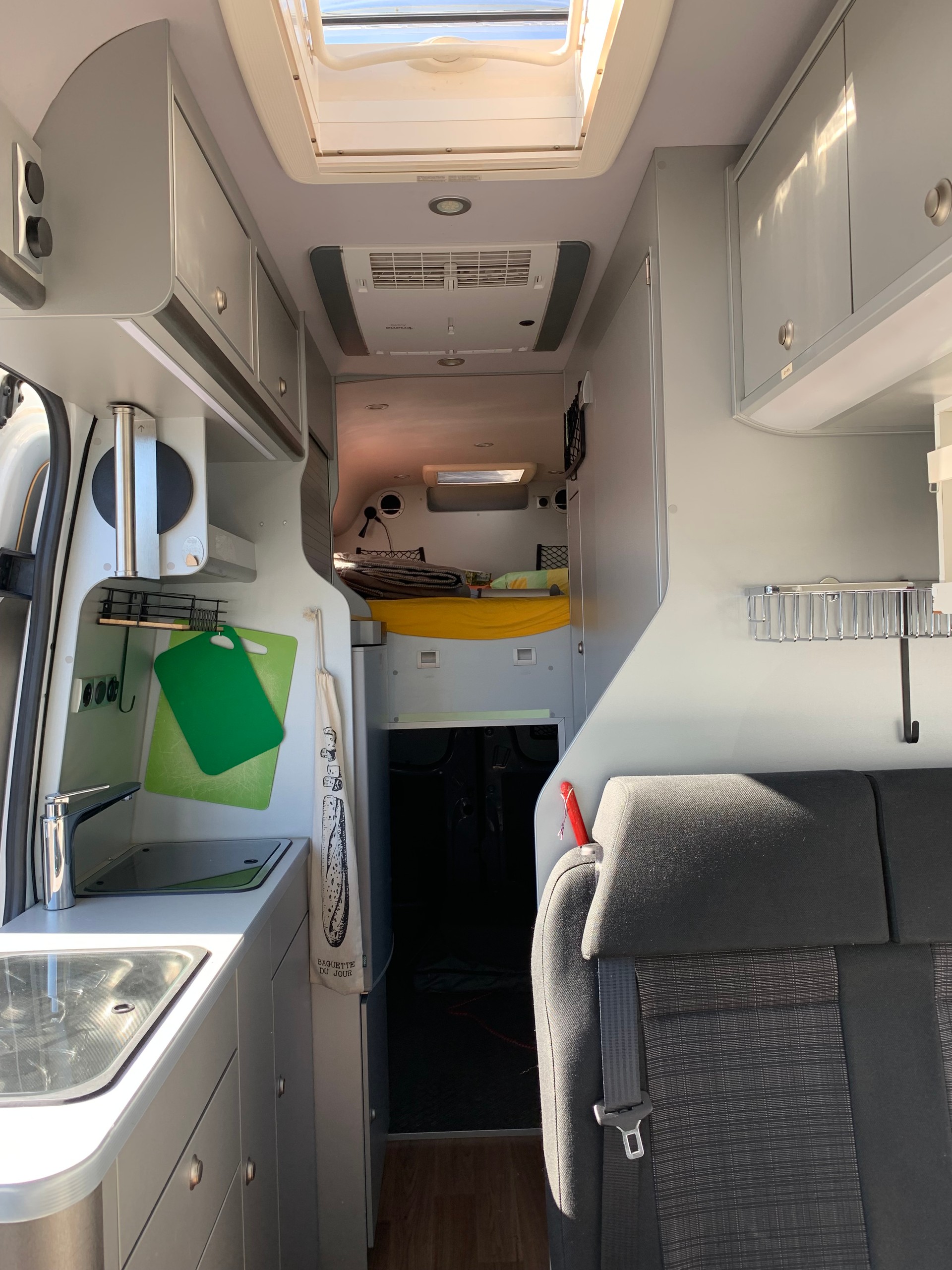 MERCEDES-BENZ Sprinter-image-15