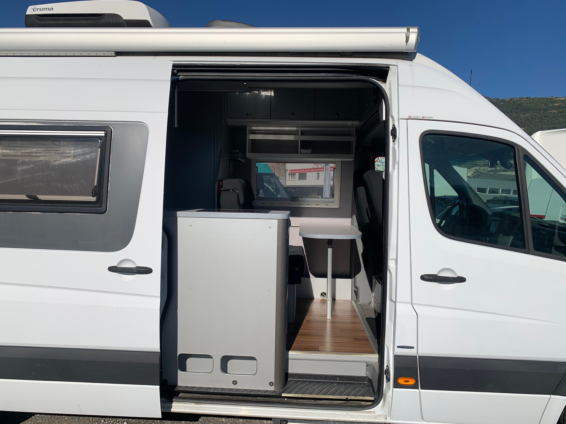 MERCEDES-BENZ Sprinter-image-13