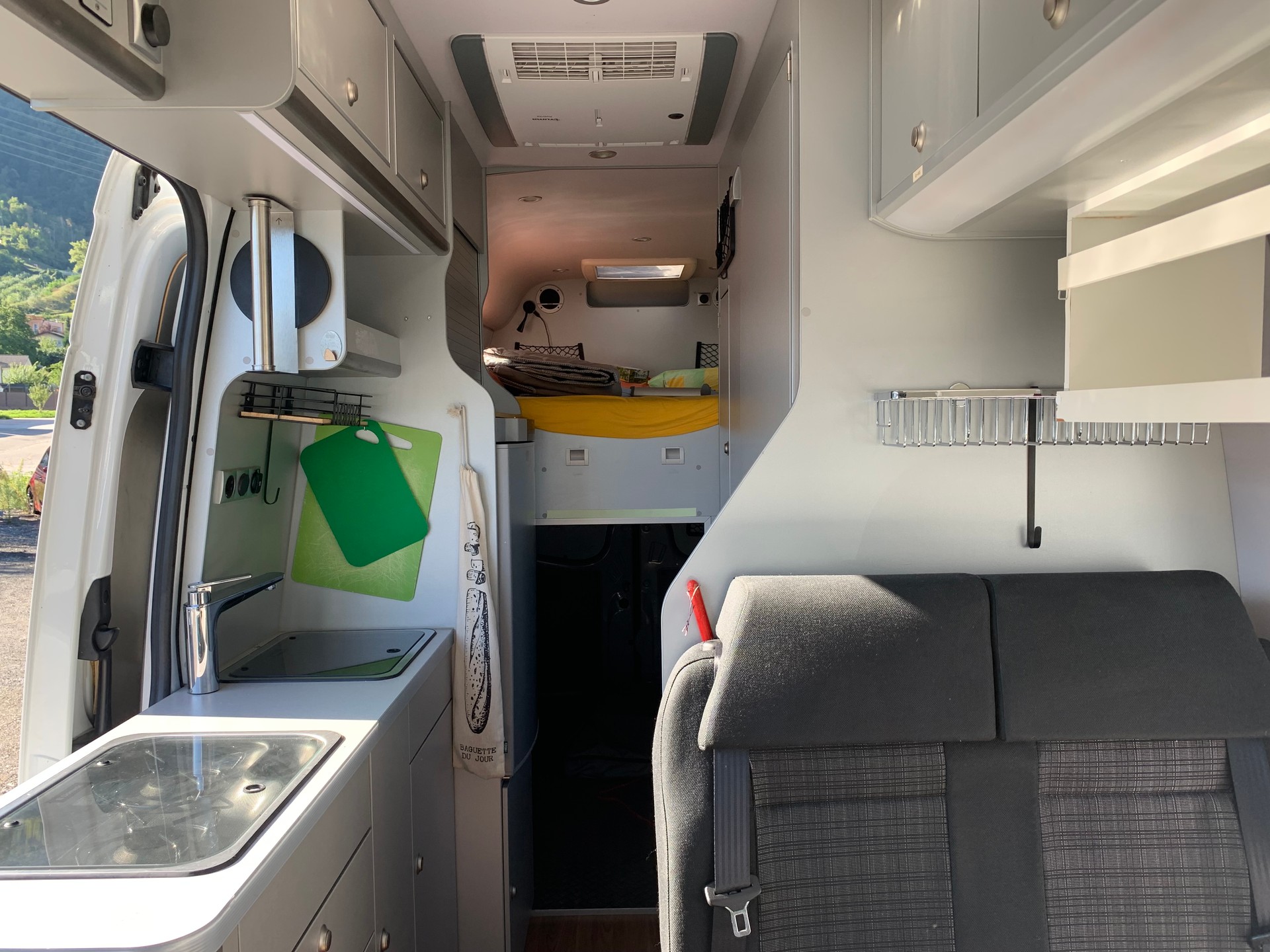 MERCEDES-BENZ Sprinter-image-14