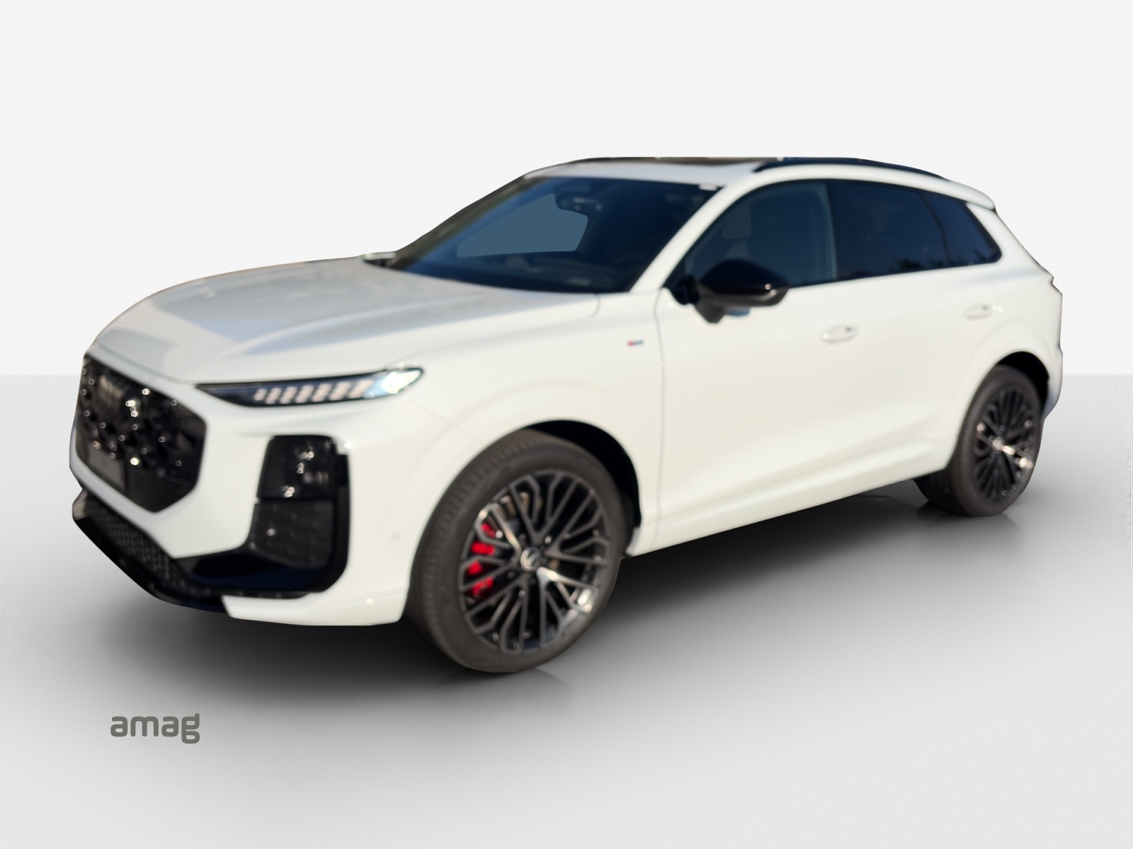 AUDI Q3 SUV TFSI quattro 195 kW S tronic-image-0