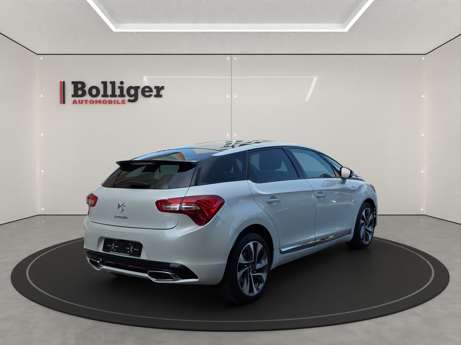 DS AUTOMOBILES DS5 2.0 e-HDi Sport Chic Automatic-image-6