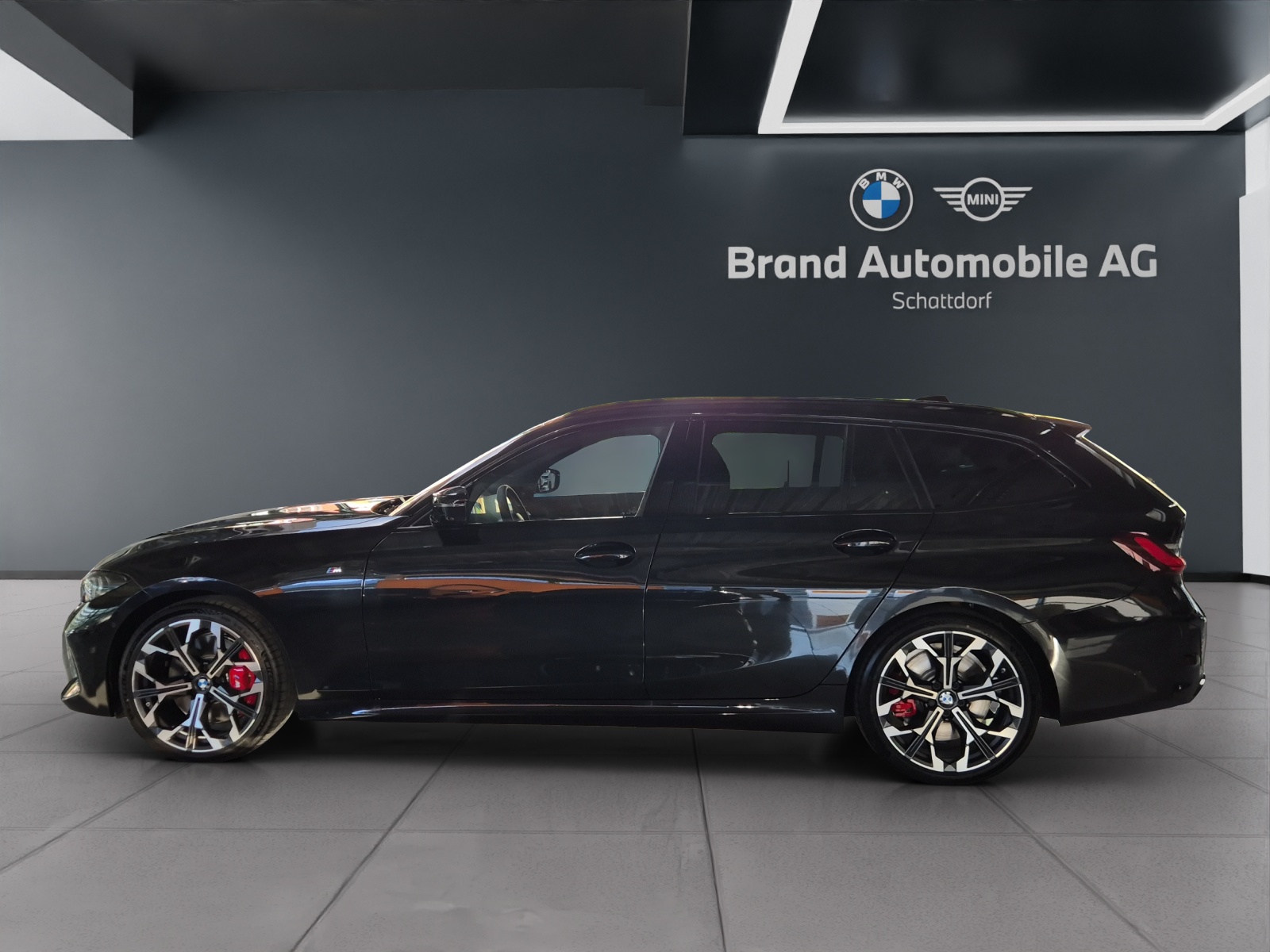 BMW M340i xDrive Touring-image-1
