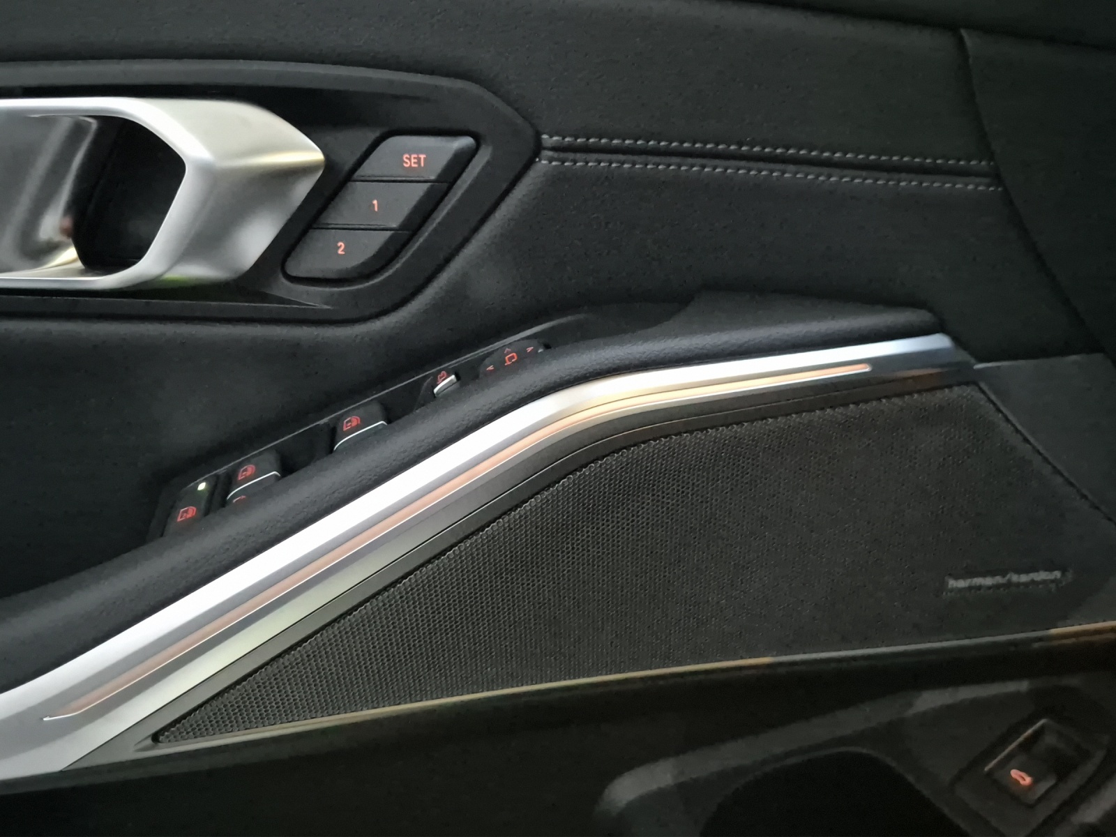 BMW M340i xDrive Touring-image-19