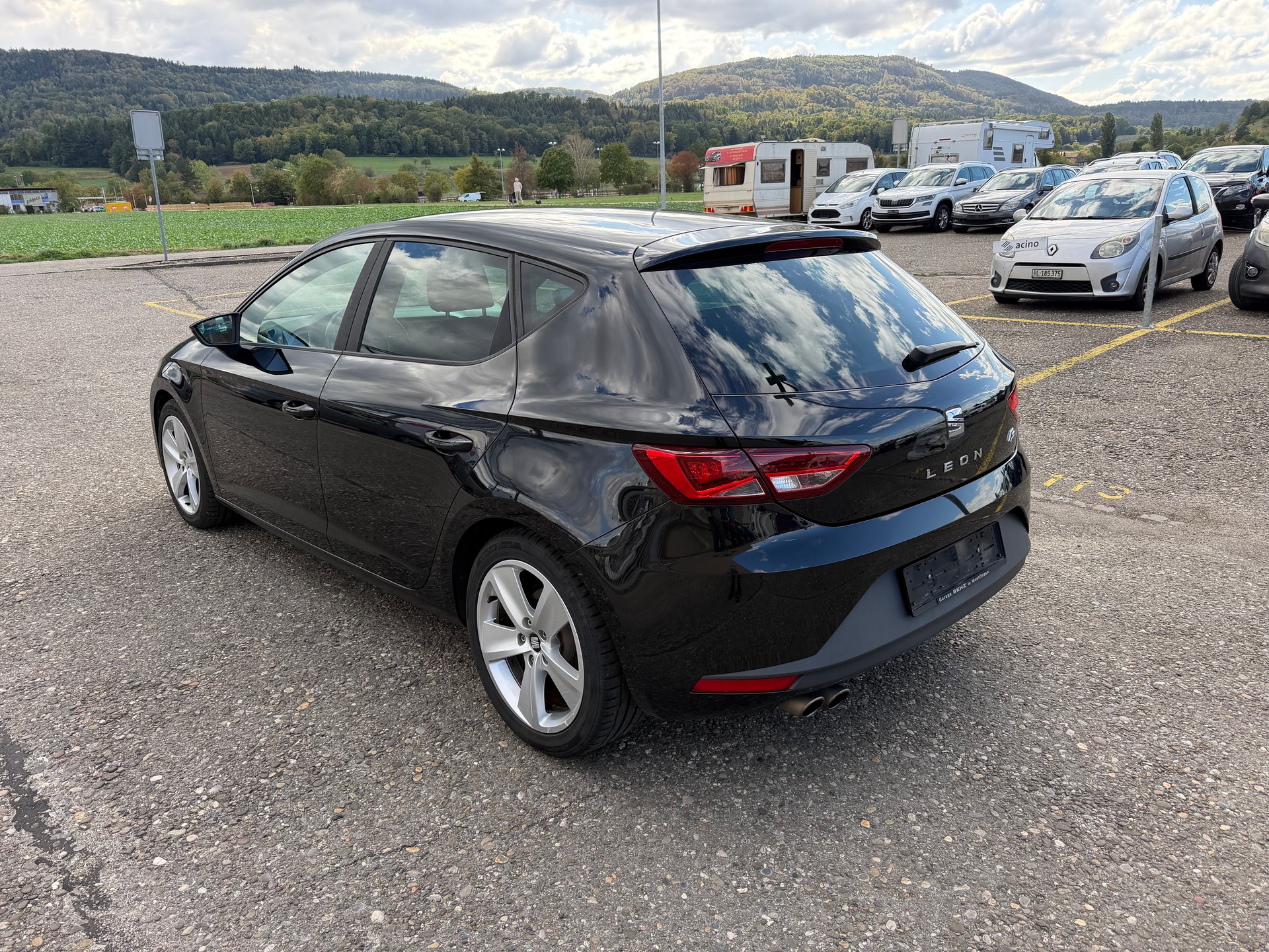 SEAT Leon ST 2.0 TDI FR-image-3
