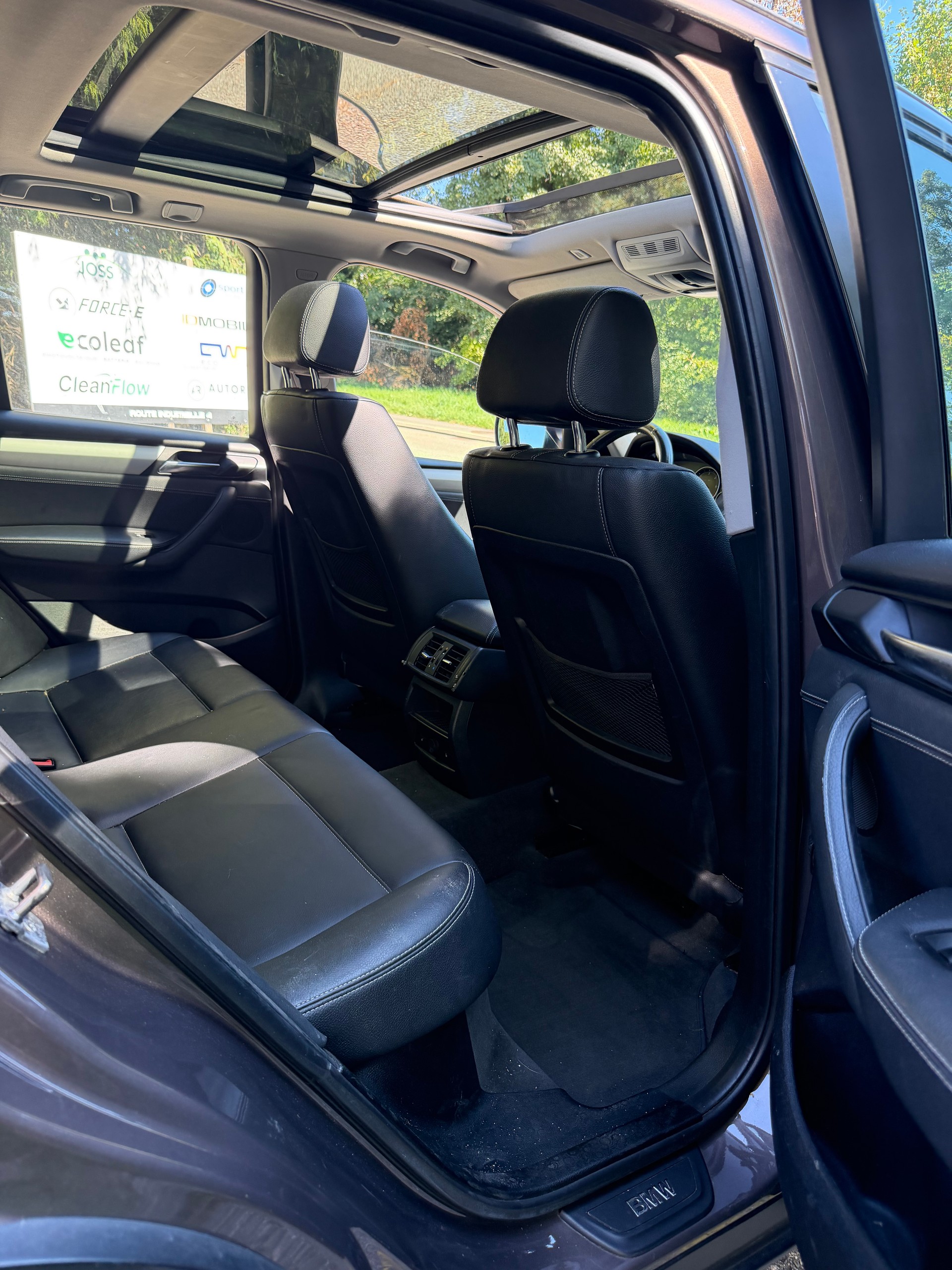 BMW X3 xDrive 20d-image-15