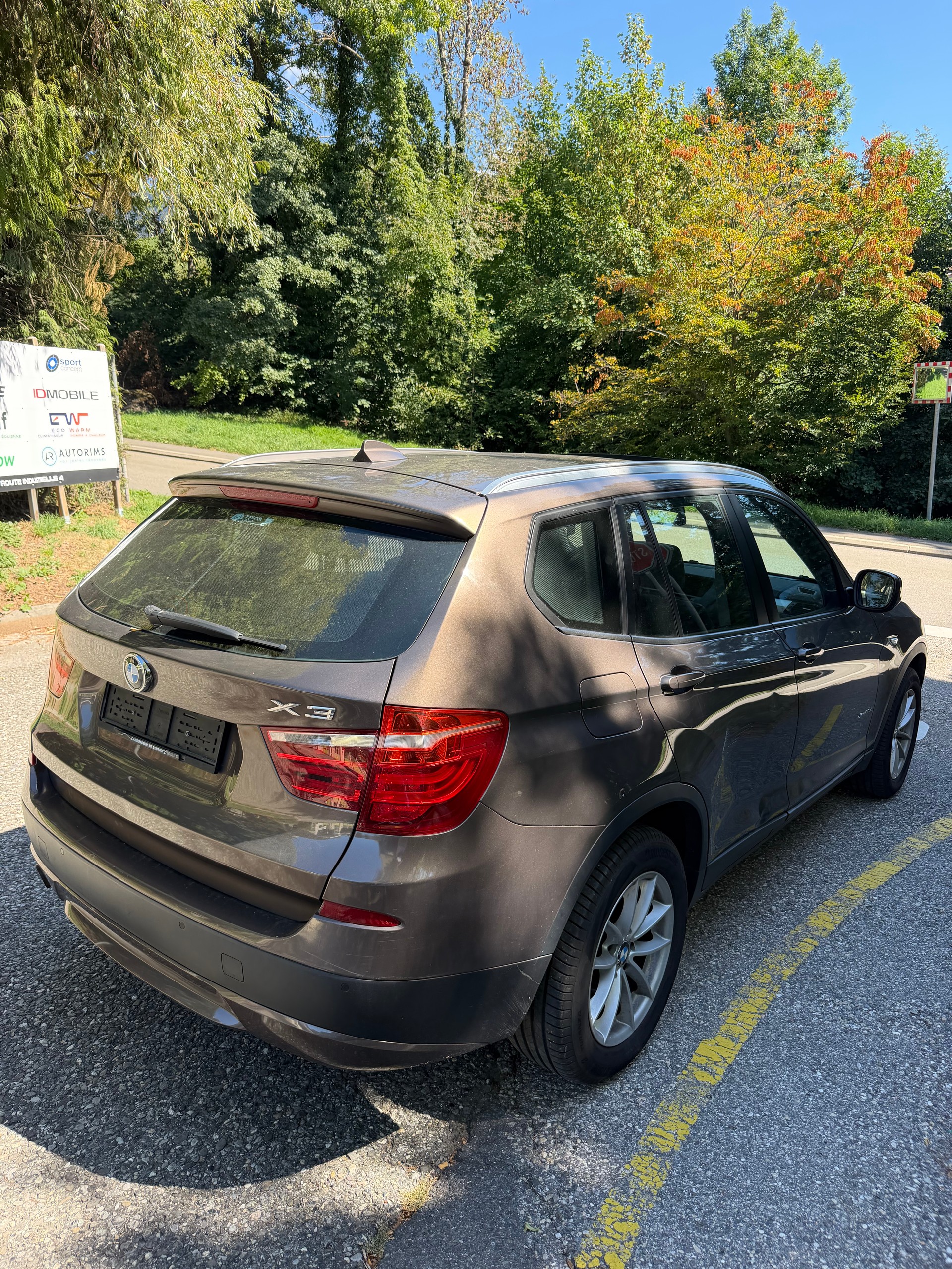 BMW X3 xDrive 20d-image-5