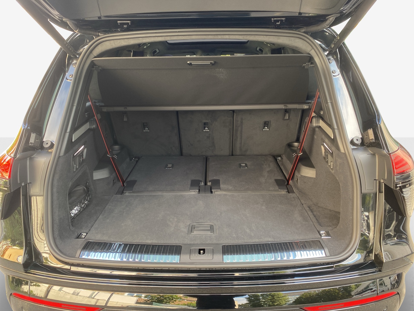 AUDI Q7 SUV TDI quattro 220 kW-image-12