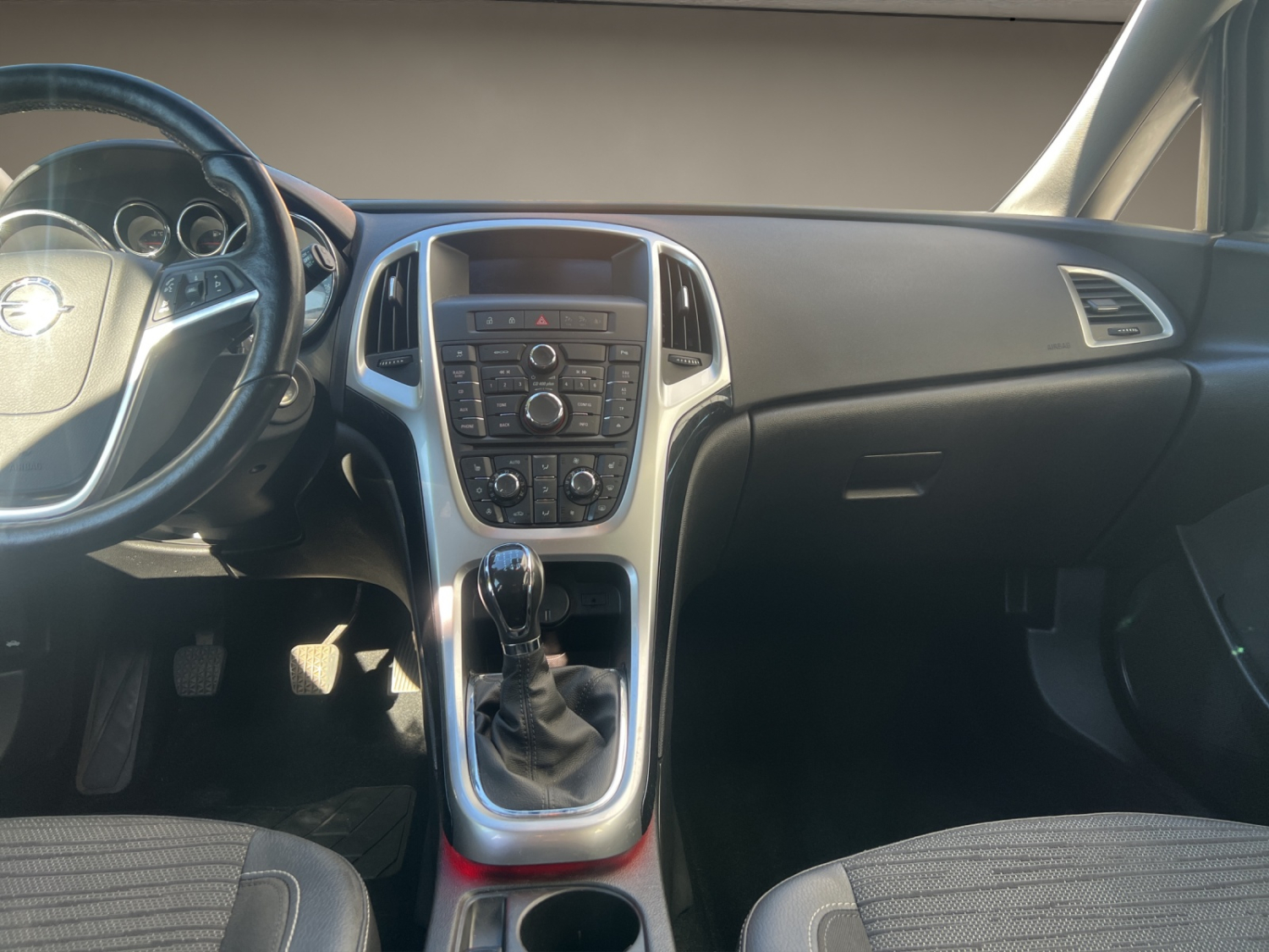 OPEL Astra 1.4 T ecoTEC S/S-image-13