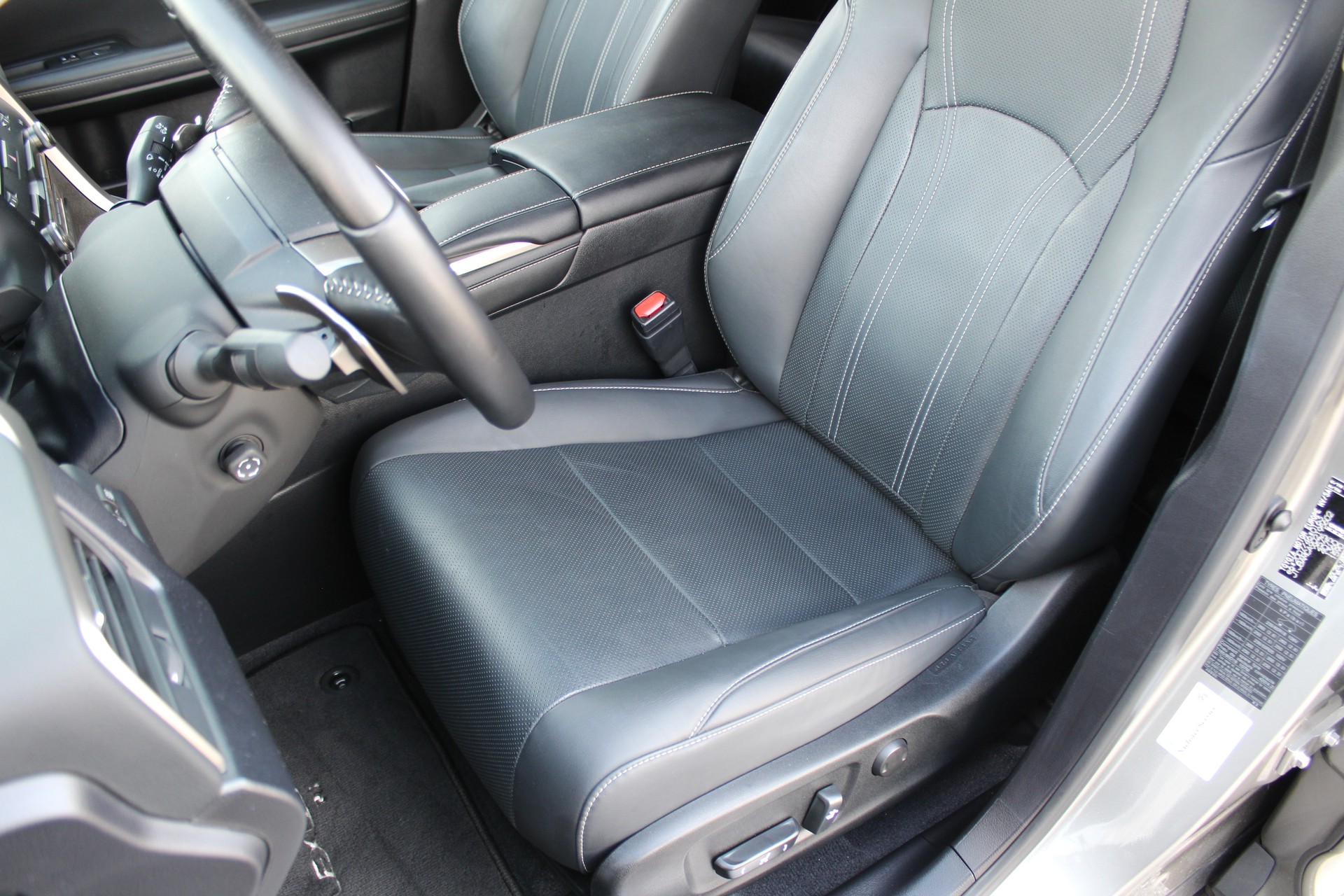 LEXUS RX 300 Special Edition AWD-image-9