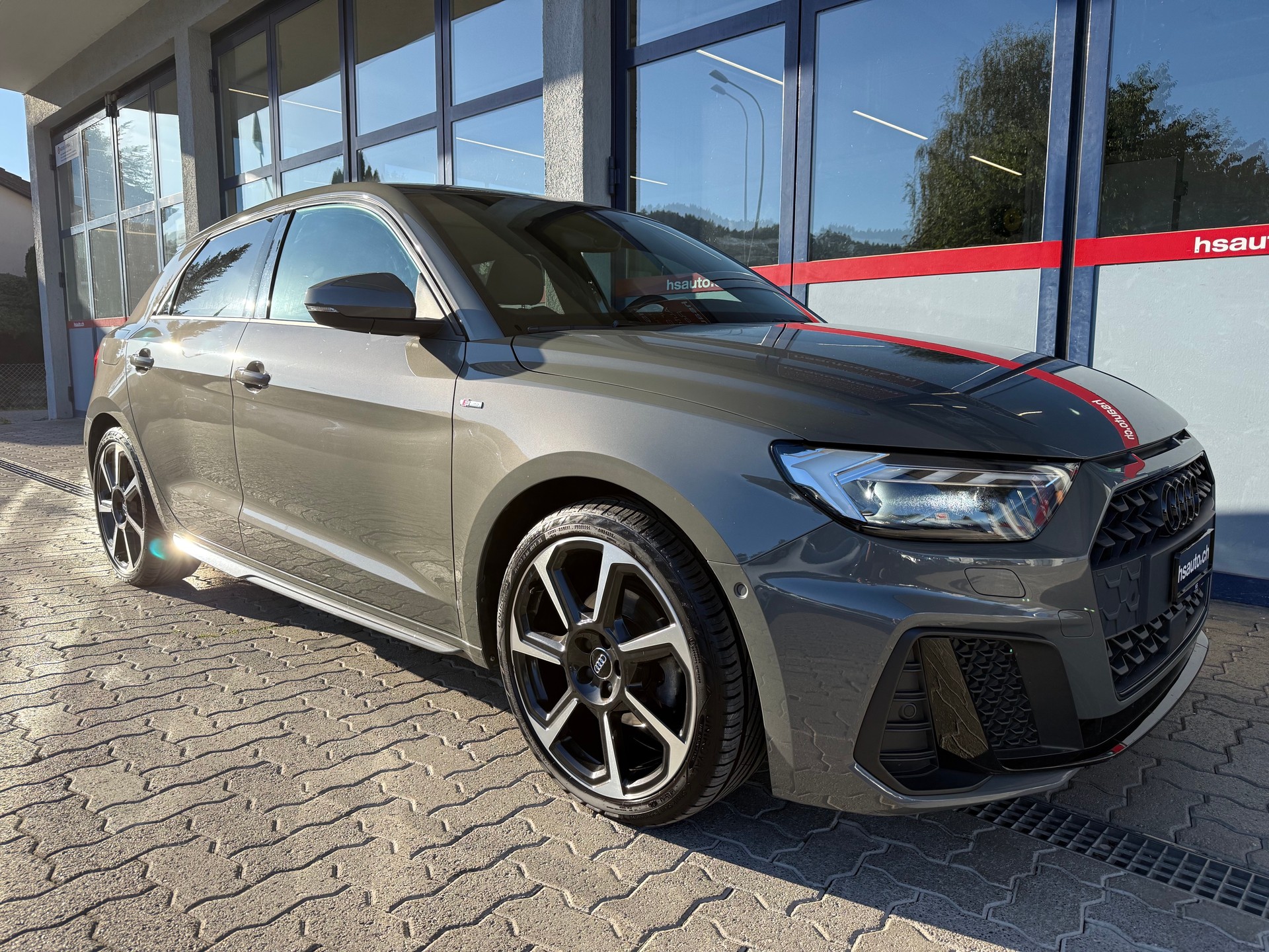 AUDI A1 Sportback 35 TFSI S Line S-tronic-image-0
