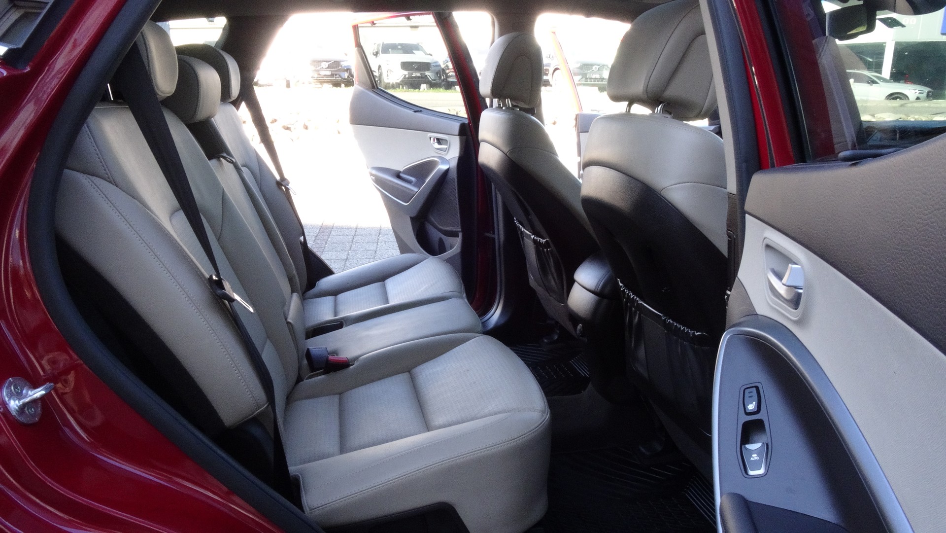 HYUNDAI Santa Fe 2.2 CRDI Premium 4WD-image-12