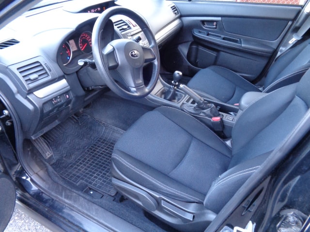 SUBARU XV 2.0D Swiss Three AWD-image-6