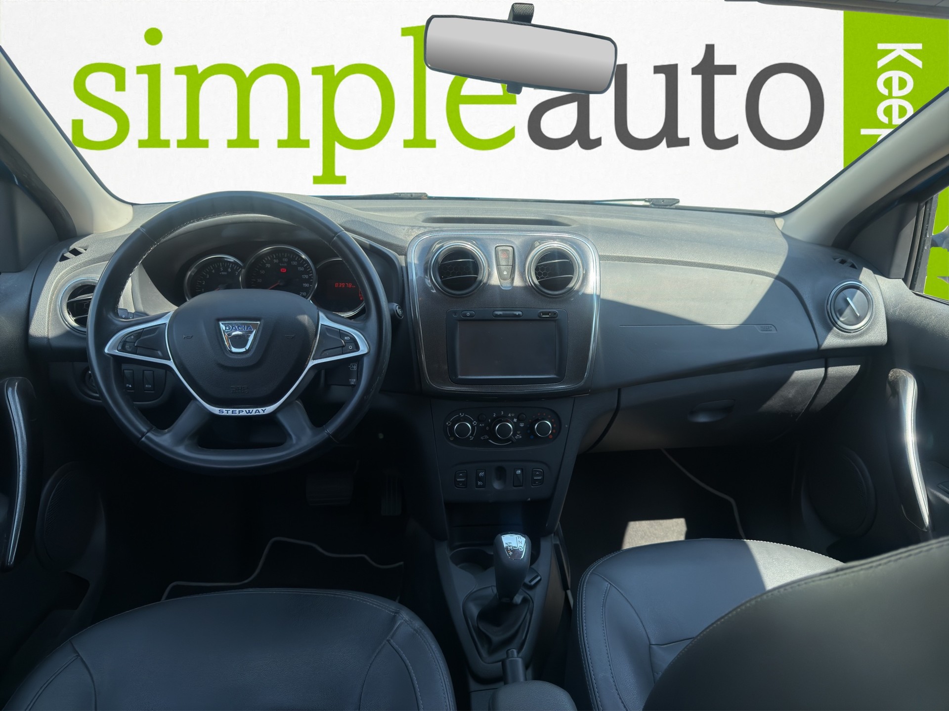 DACIA Sandero Tce 90 Celebration-image-9