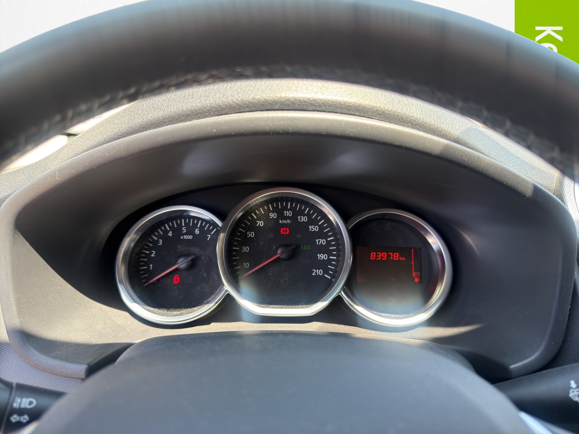 DACIA Sandero Tce 90 Celebration-image-7