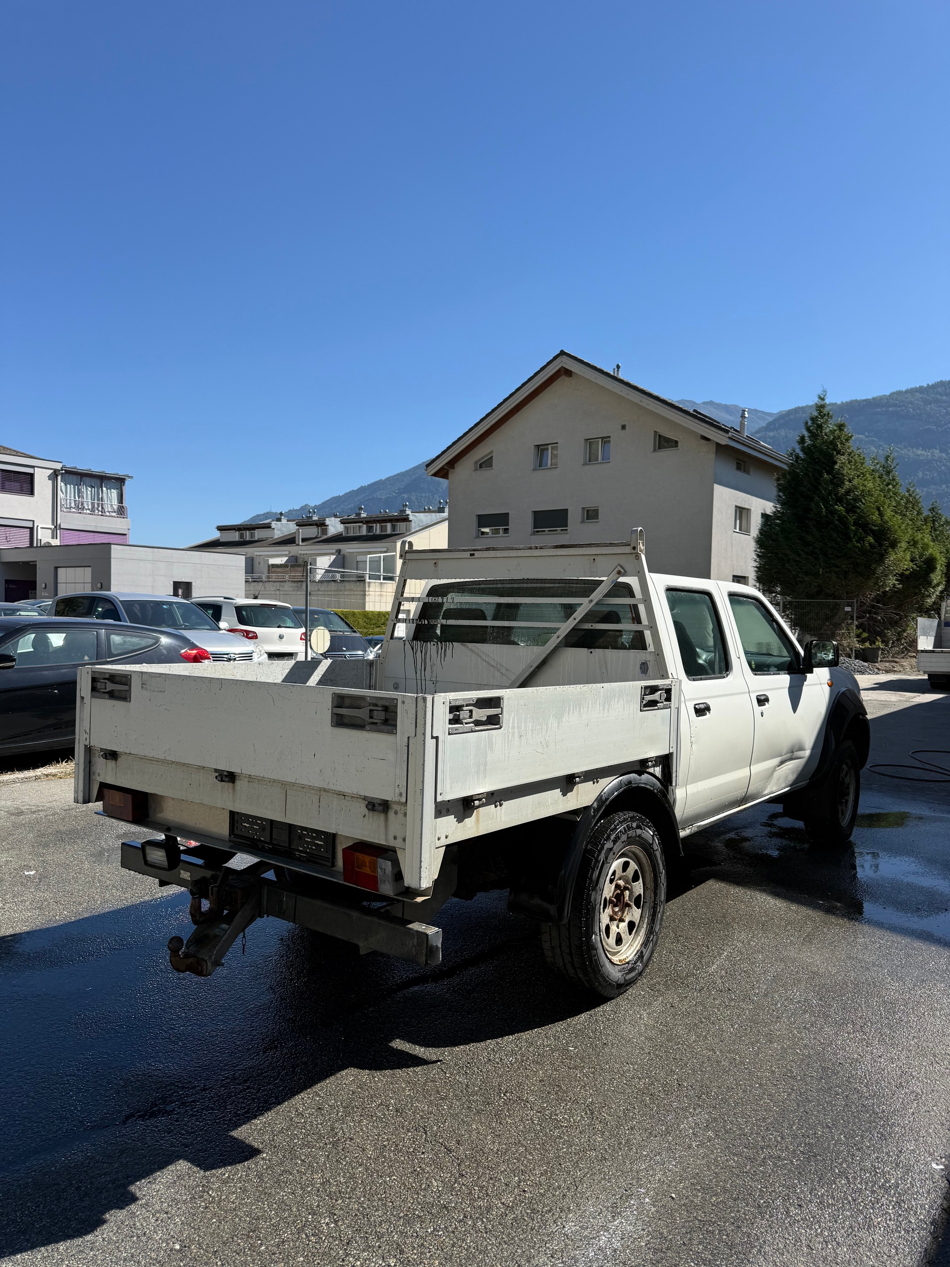 NISSAN NP300 4x4 Double Cab-image-3