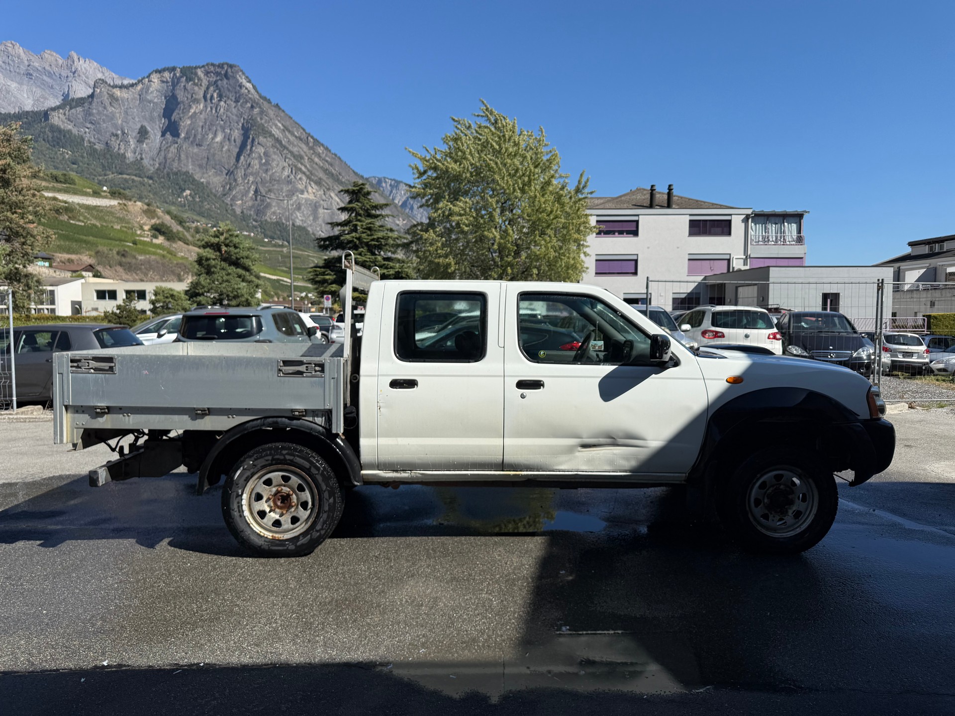 NISSAN NP300 4x4 Double Cab-image-6