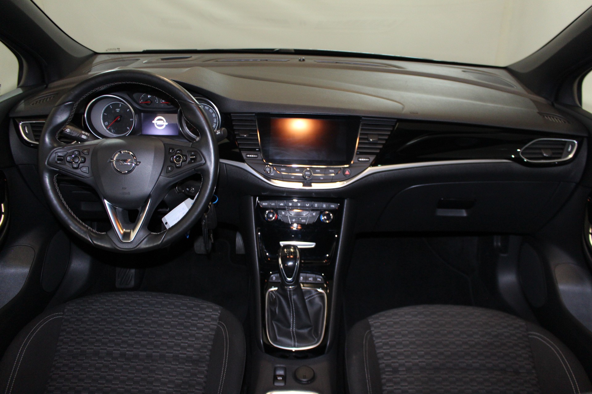 OPEL Astra 1.6 CDTI BiT. Dynamic S/S-image-12