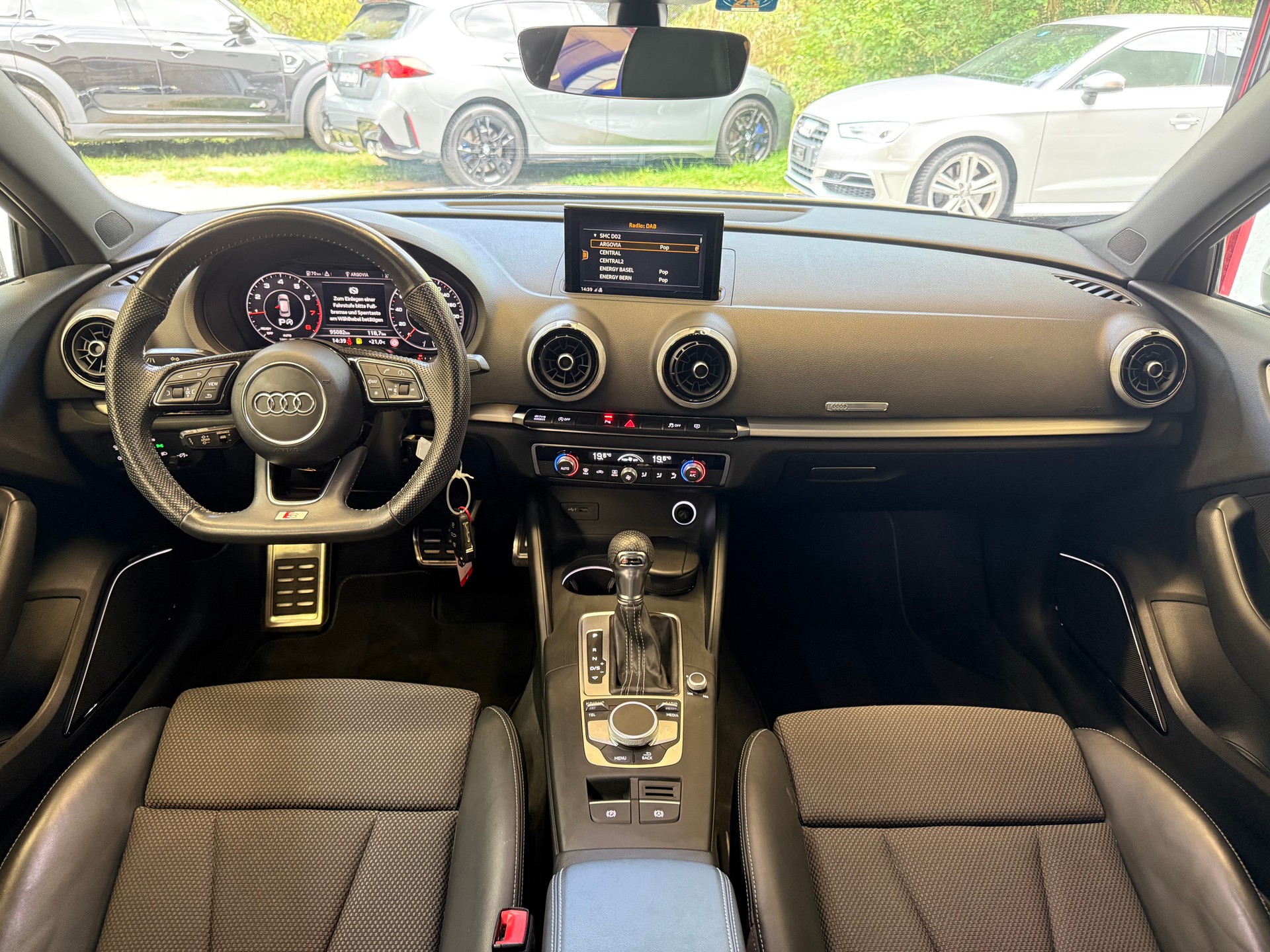 AUDI A3 Sportback 1.5 T FSI Sport S-Tronic-image-8