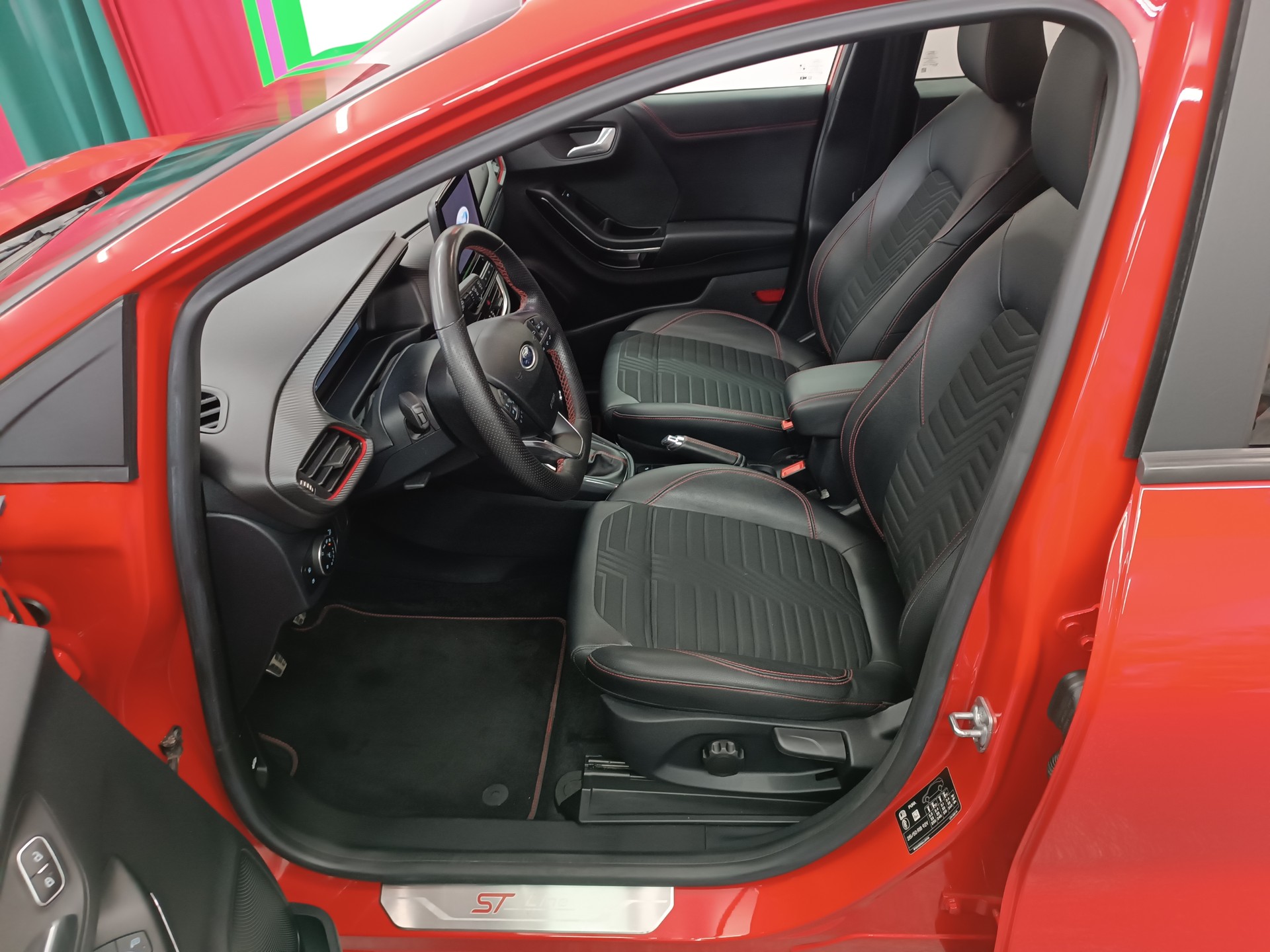 FORD Puma 1.0 MHEV ST-Line X-image-10