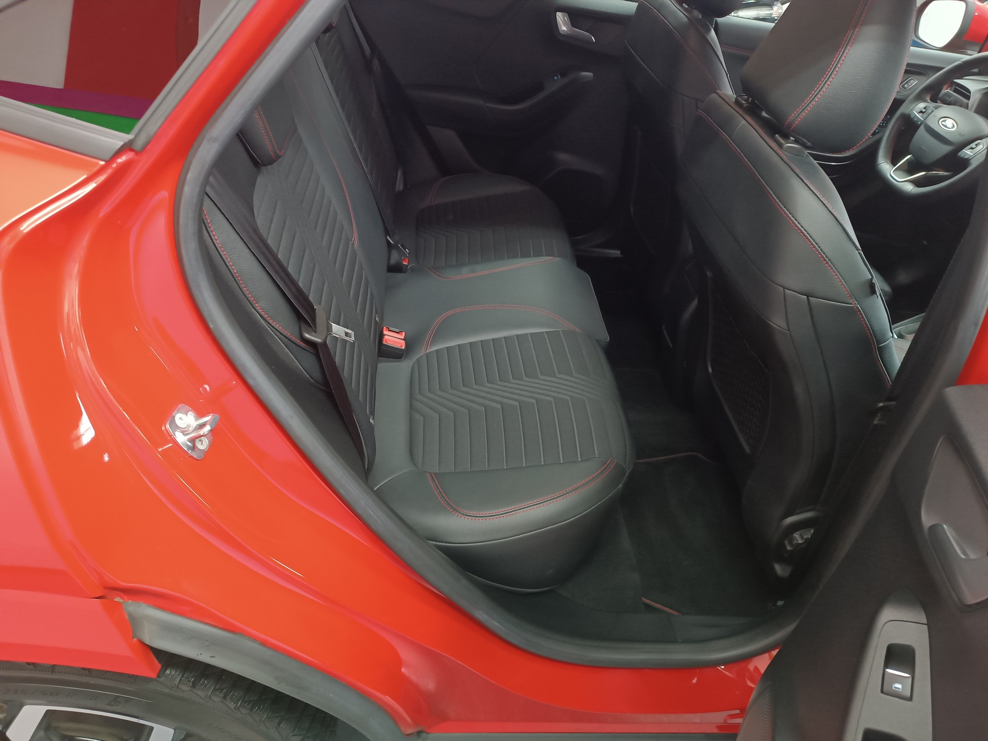 FORD Puma 1.0 MHEV ST-Line X-image-14